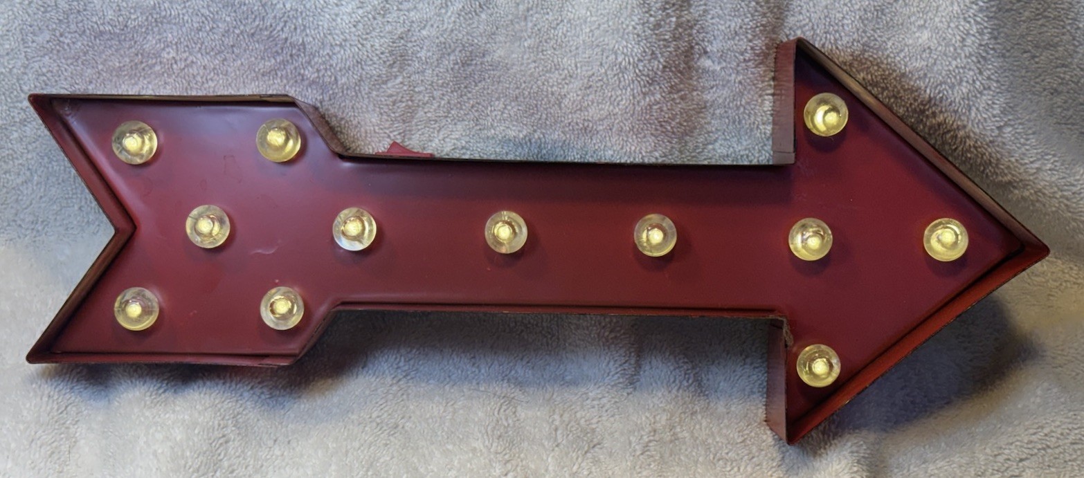 Small 14in Light Up Arrow W/Timer (2 AA Bat) By Apothecary & Co.