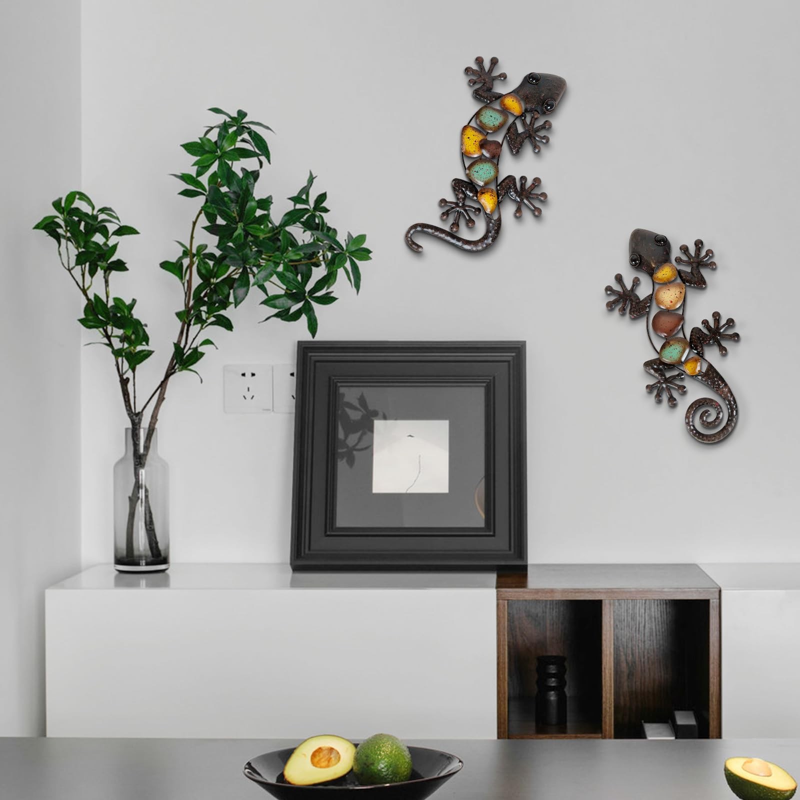 LIFFY Metal Gecko Wall Decor Large 2 Pack, Outdoor Lizard Wall Art, Metal Liz…