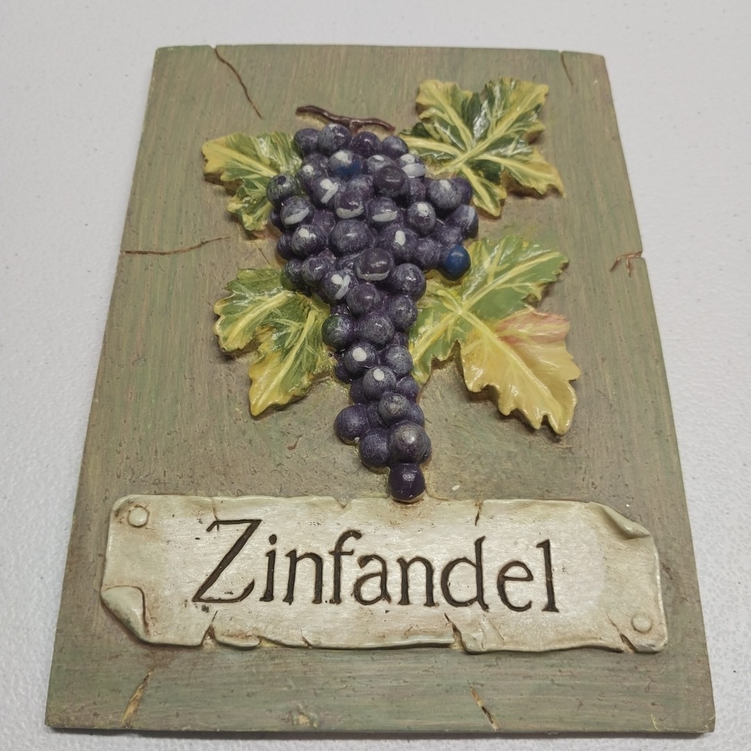 Vintage 3D Wine Grape Wall Plaques Set 4 Resin Vineyard Kitchen Decor 5×7