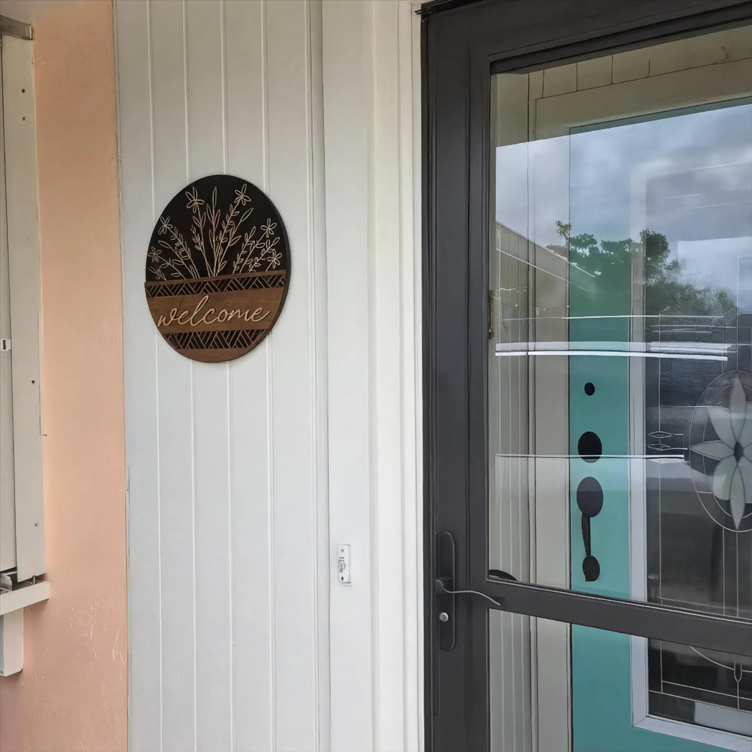 3D Welcome Sign for Front Door, Rustic round Wood Wreaths Wall Hanging Modern