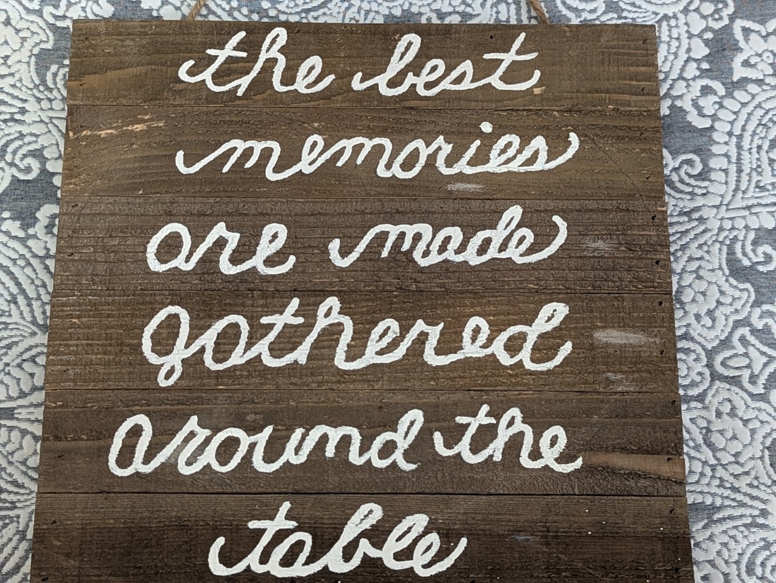 Farmhouse “the best memories…..” wooden sign