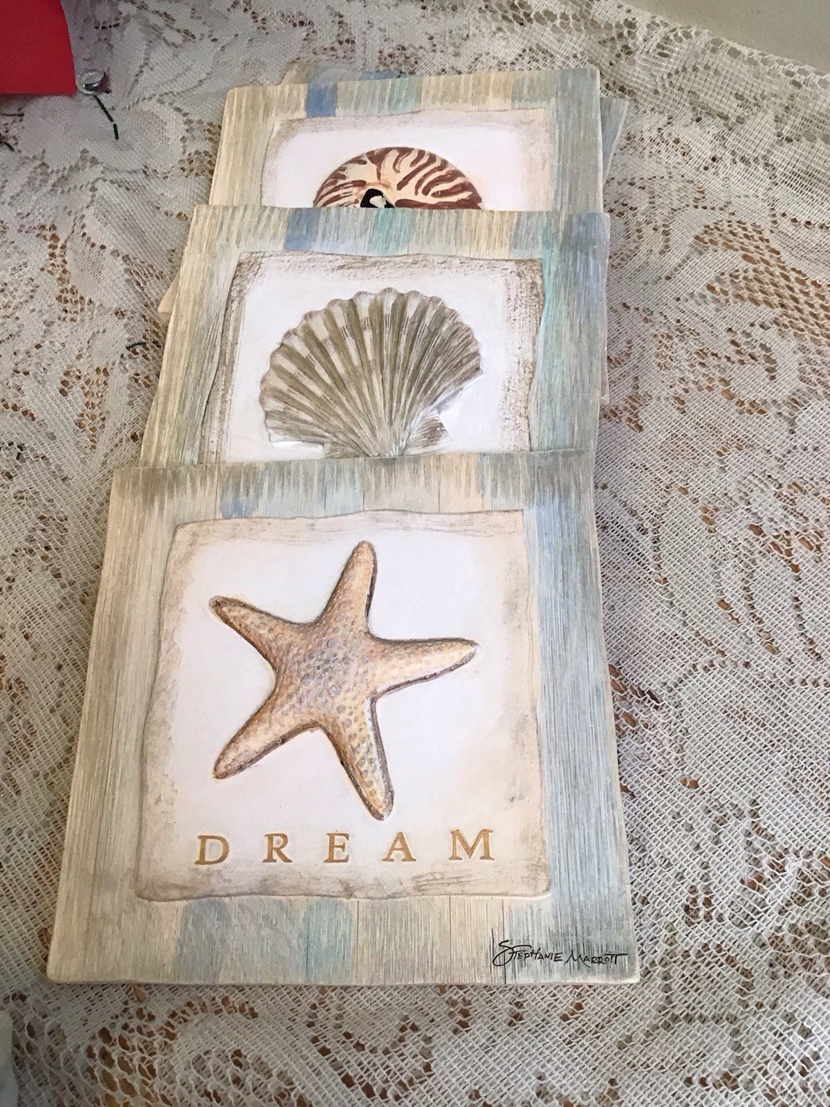 New View – Shells Resin Wall Plaques – Set of 4 – Quiet Dream Calm Relax