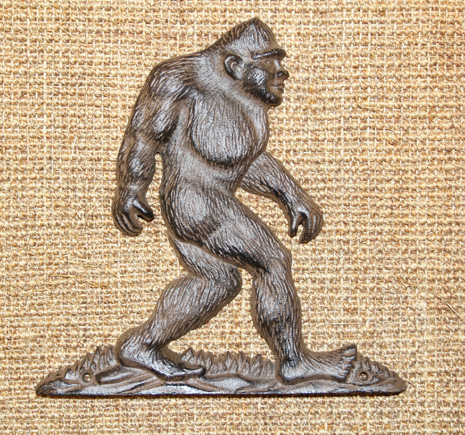 1- BIG FOOT WALL PLAQUE,Sasquatch,Swamp Ape,large heavy metal,gift H-133A