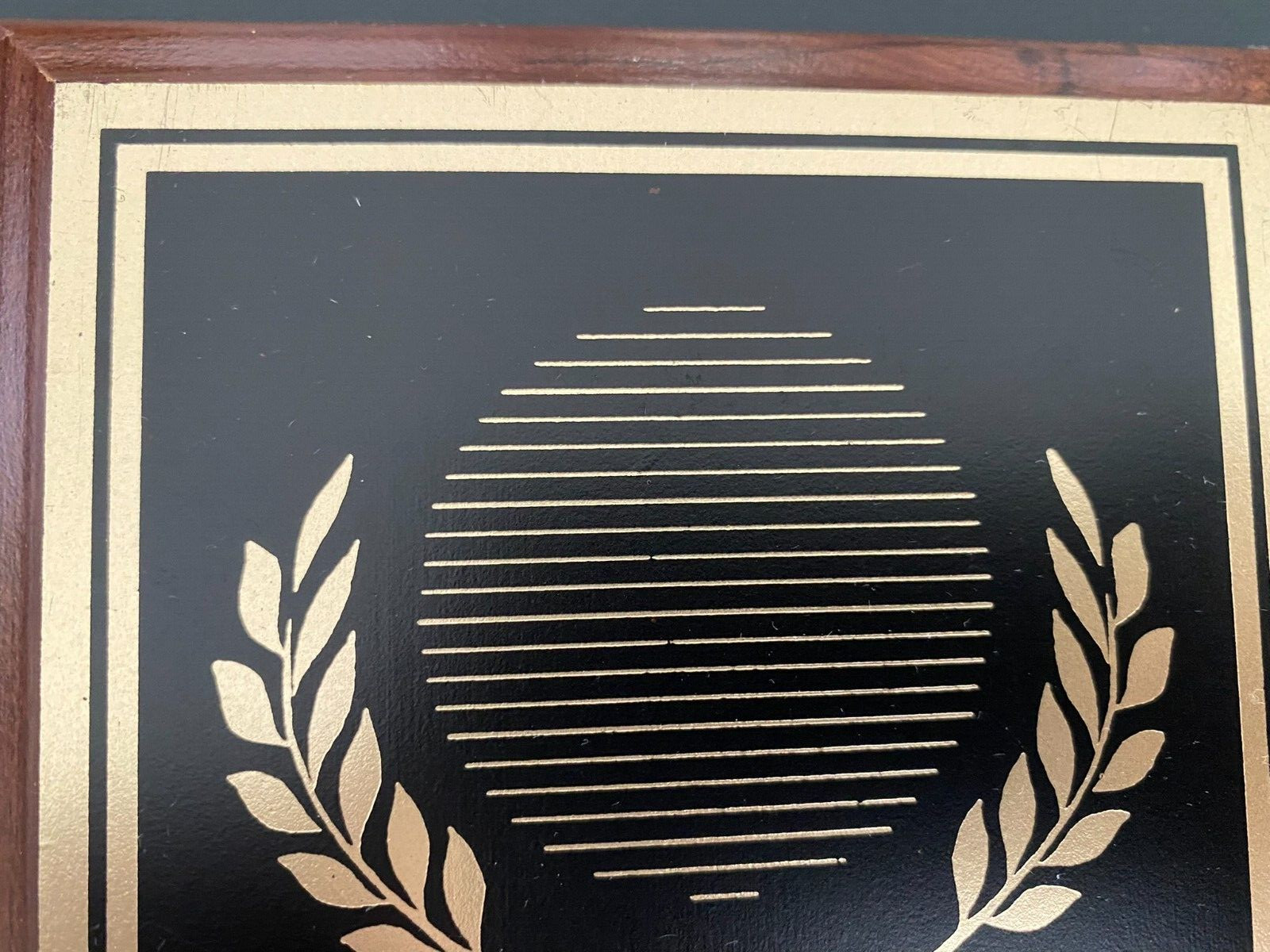 5″x7″ Blank Award Plaque. Cherry with Golden wreath engravable plaque