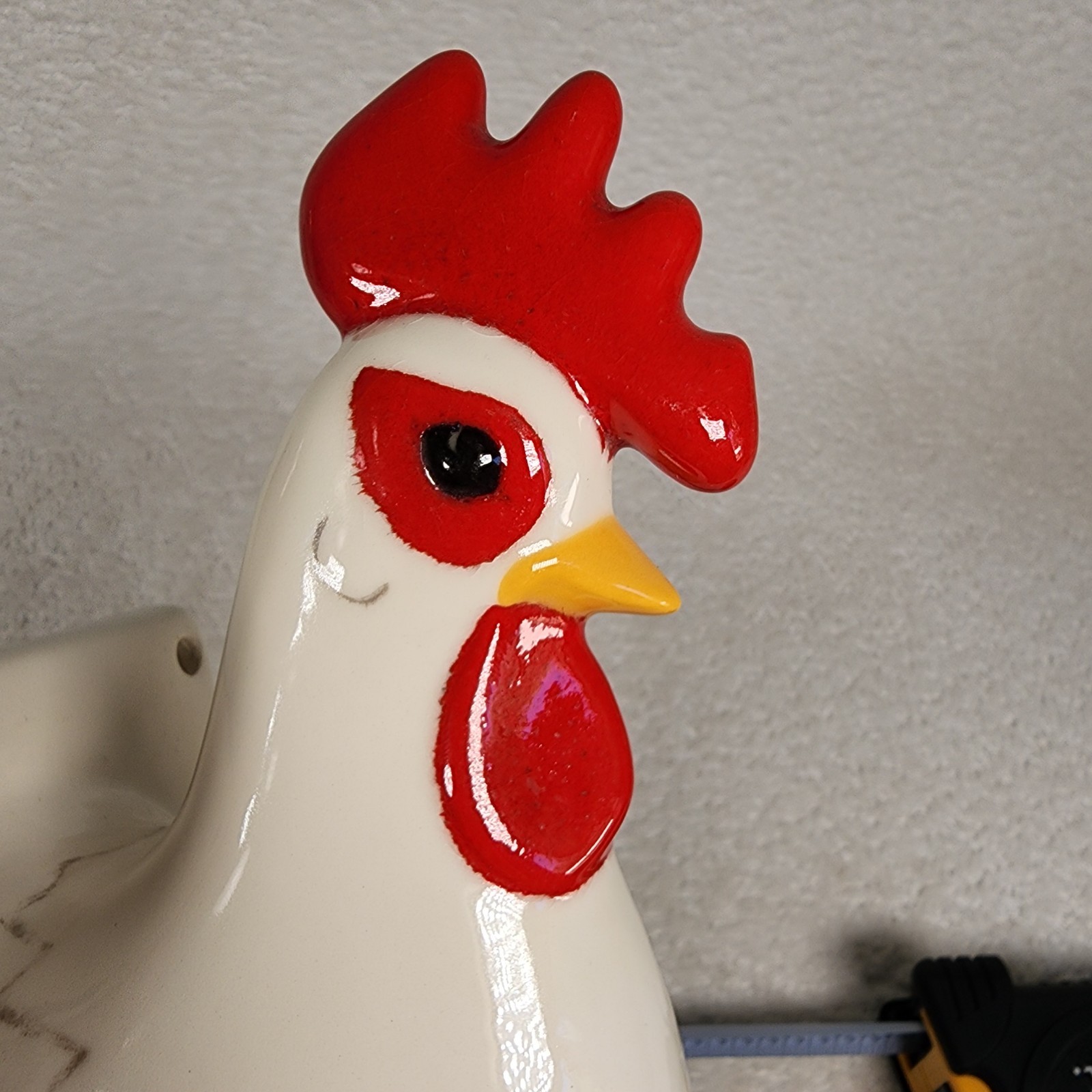 Vintage Rooster Chicken Hook Ceramic Tea Towel Holder / Wall Mount Kitchen Décor