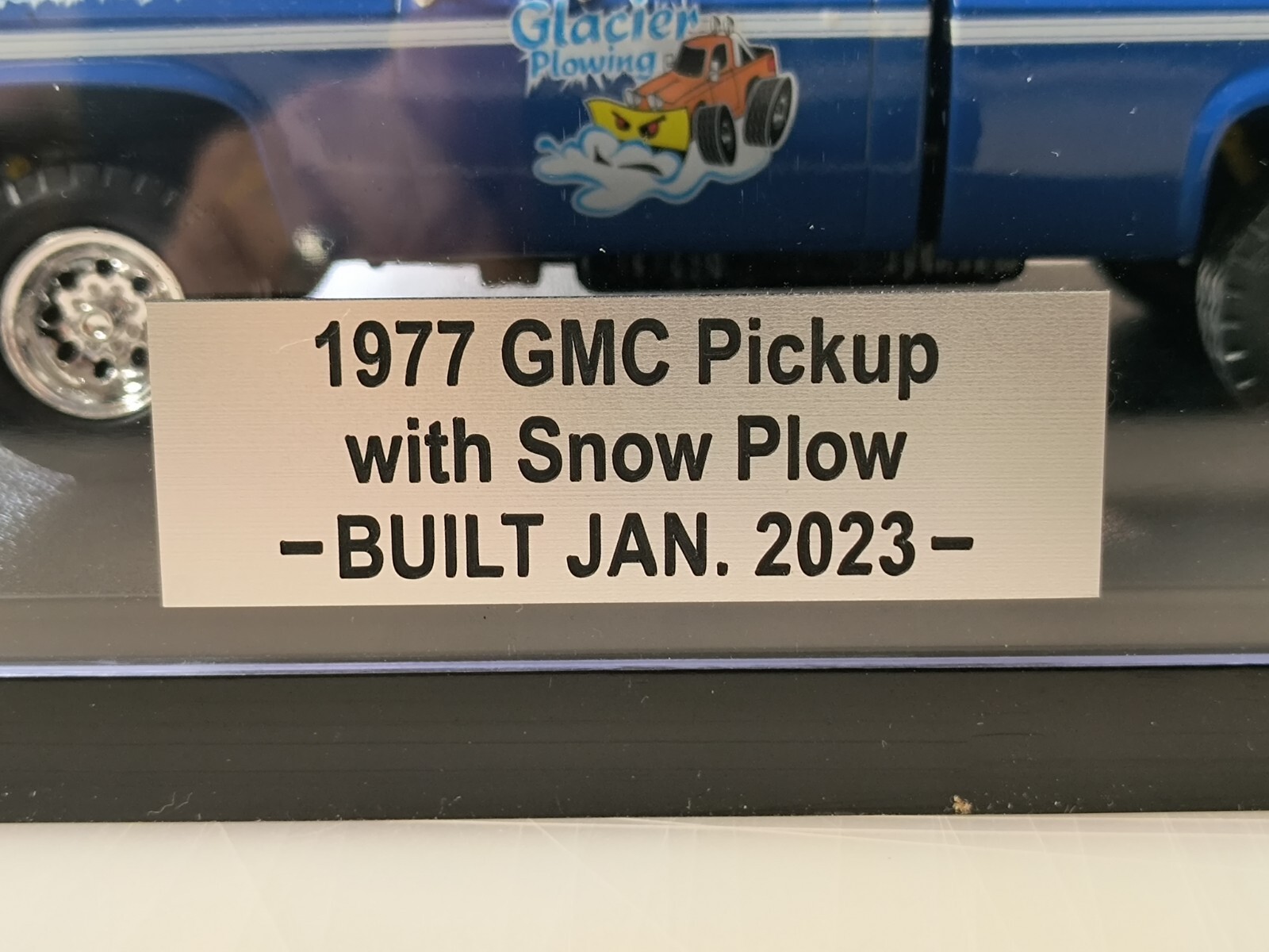 Custom Engraved Display Case Plaque for Model Cars Trucks Tanks Airplanes Hobby