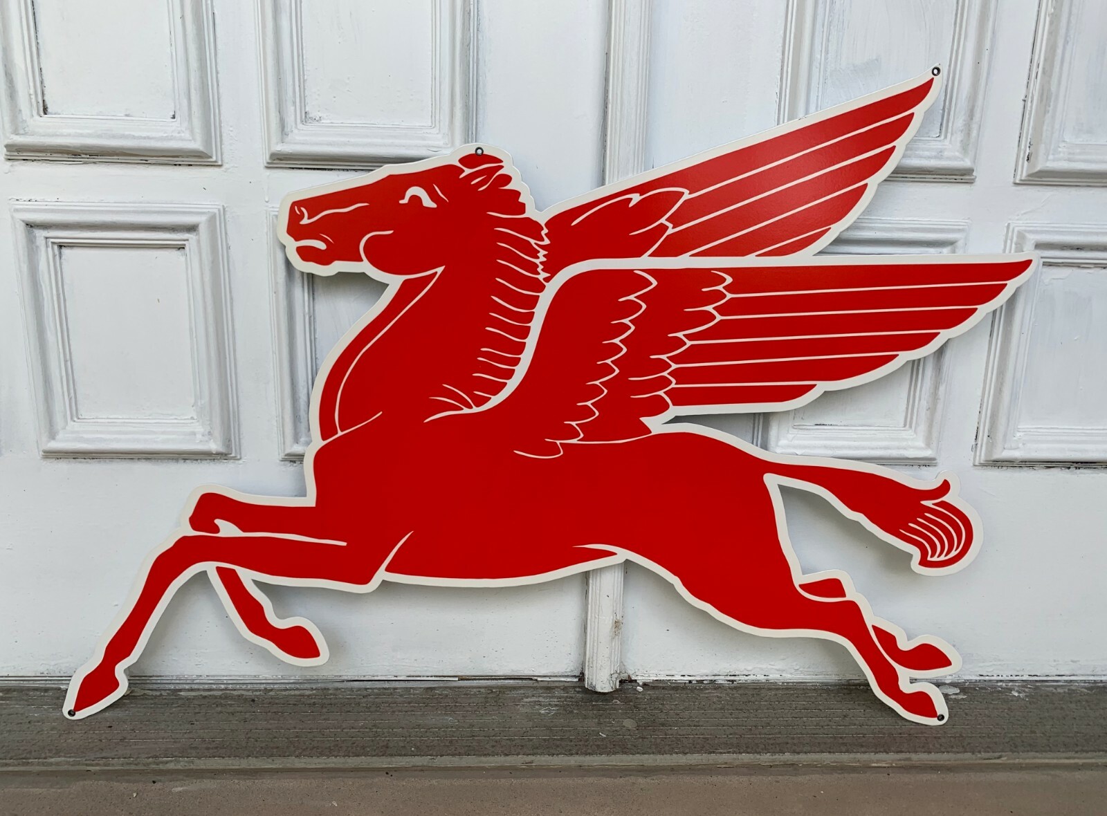 Mobil Gas Flying Red Horse Pegasus Metal Heavy Steel Sign Extra Large 35″ Oil