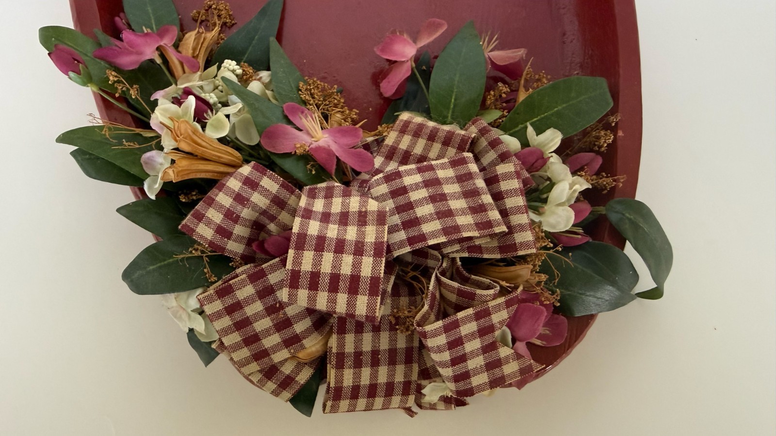 Apple Welcome Sign Wall Decor Faux Flowers Checkered Bow Country Kitchen