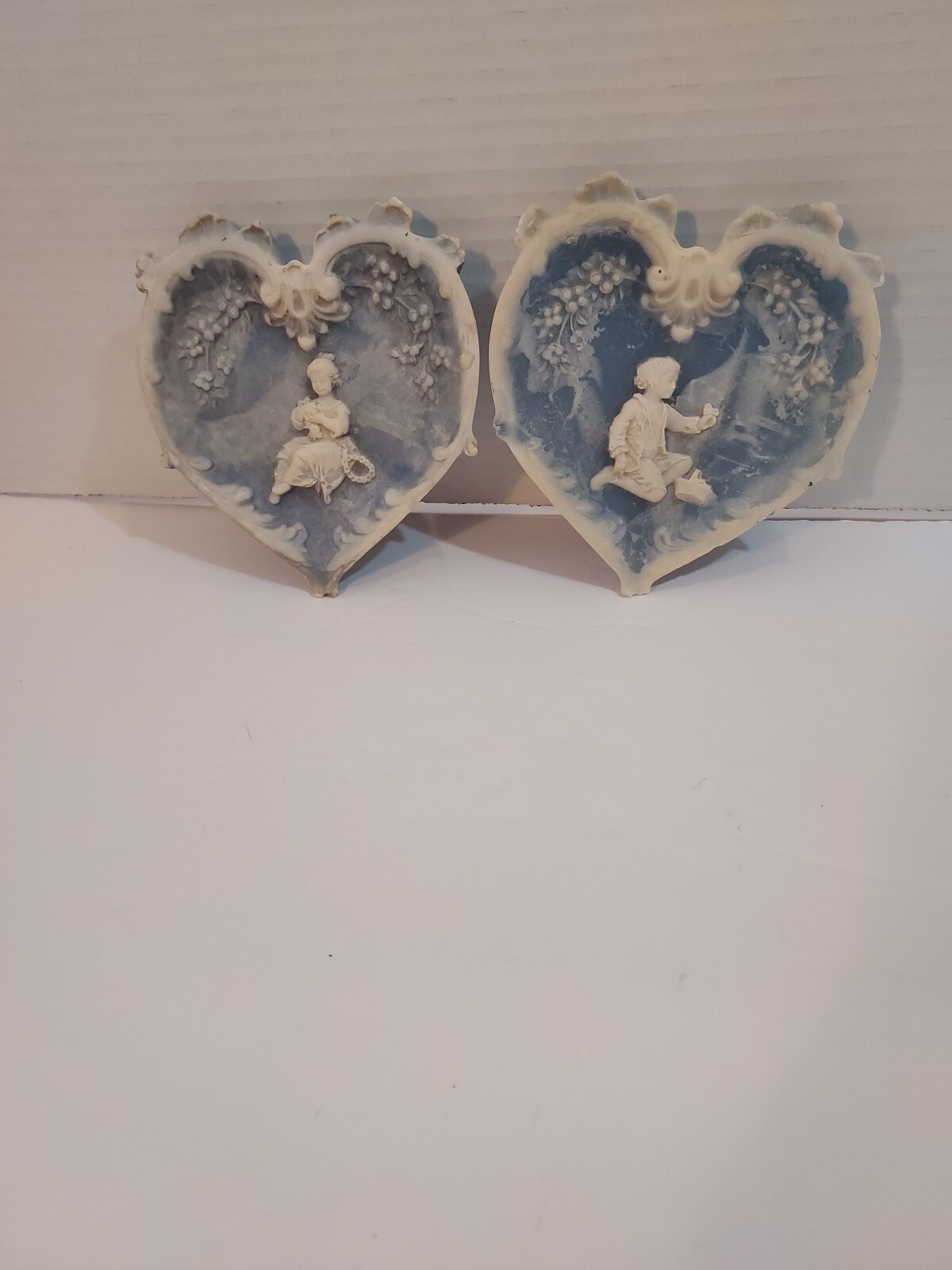 Vintage Handmade Genuine Incolay Stone Heart Hanging Plaques Made In USA