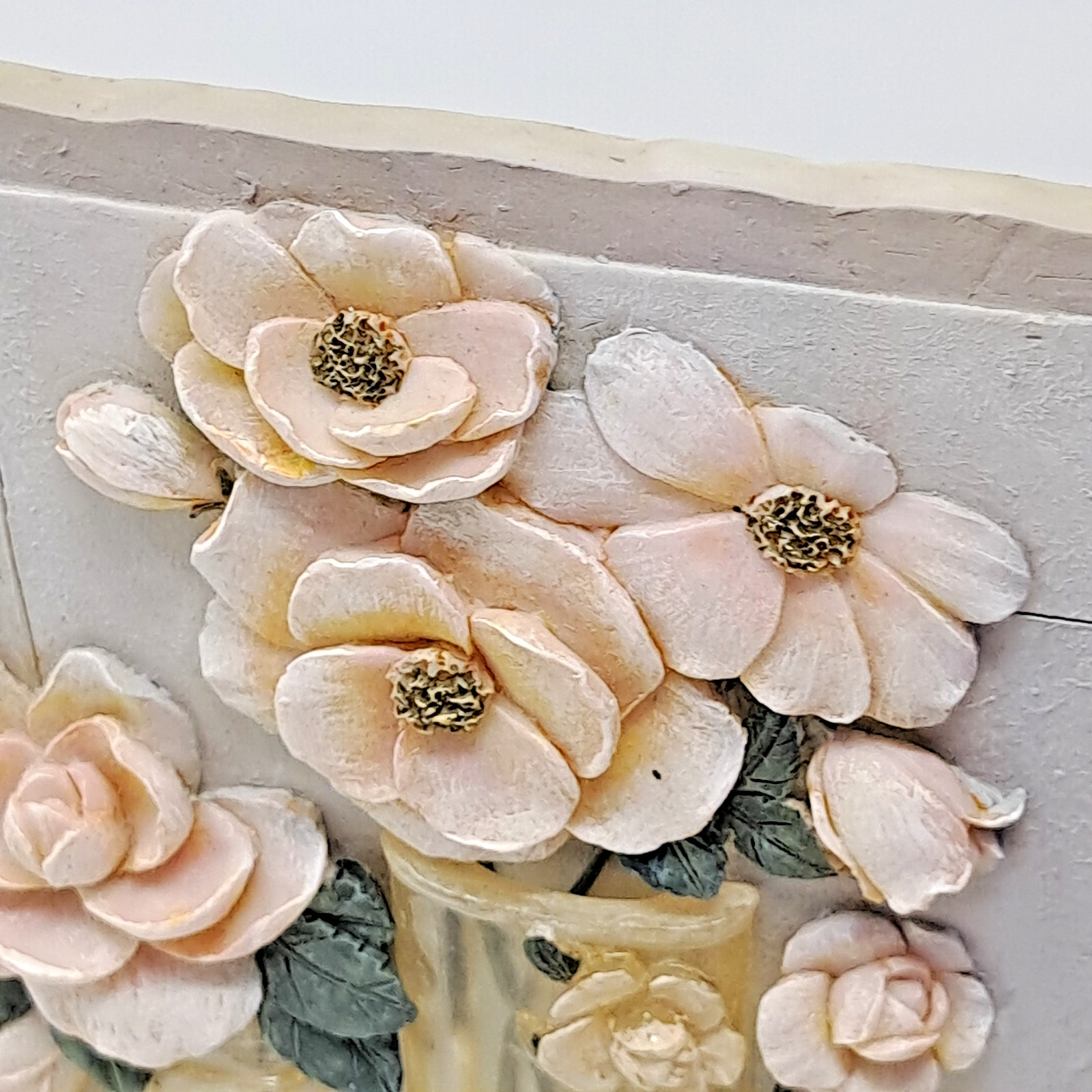 Boem 3D Wall Art Resin Floral Plaque Flowers in Translucent Acrylic vintage