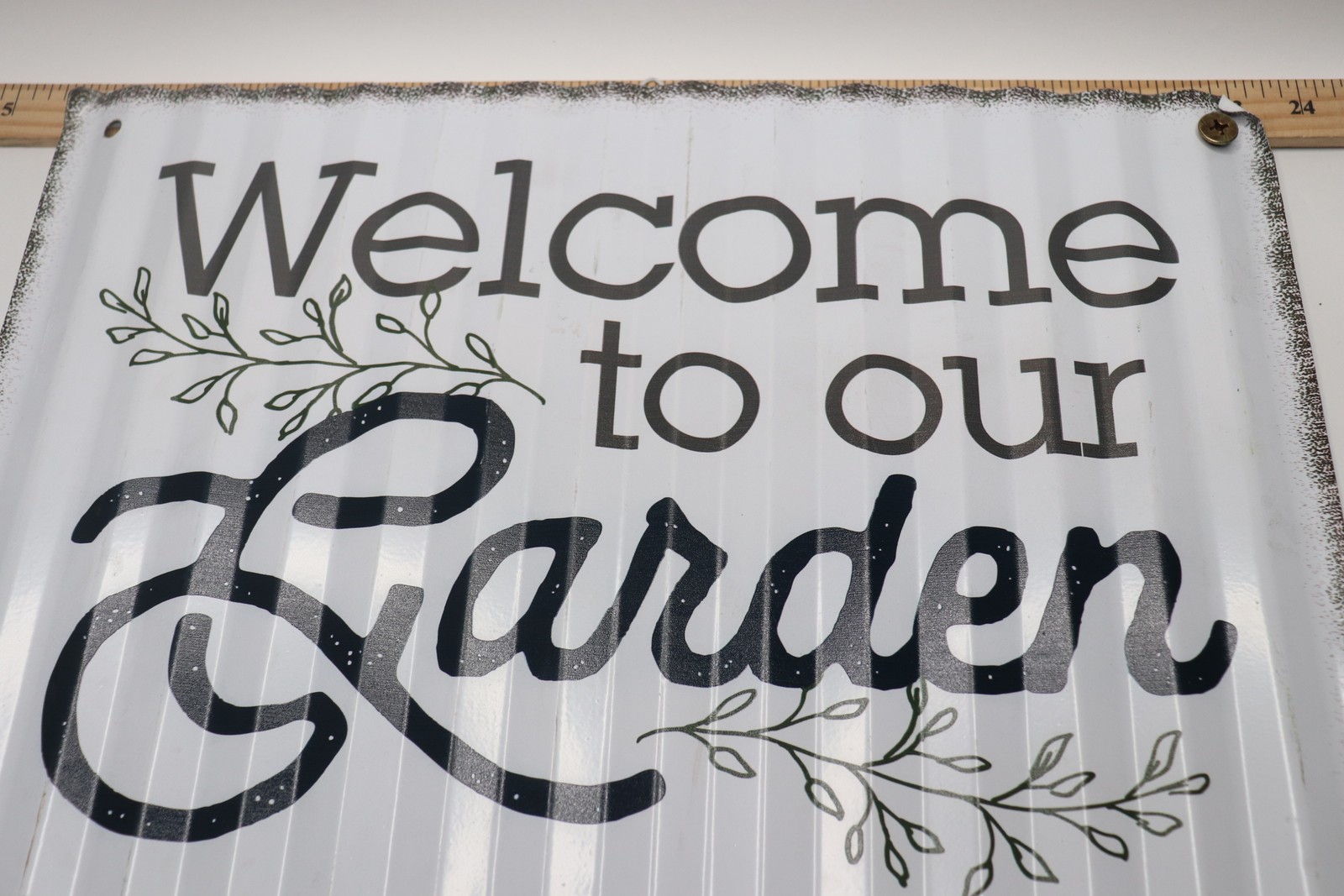 Hampton Bay Welcome to Our Garden Metal Sign 1007 896 440 – Missing 3 Screws