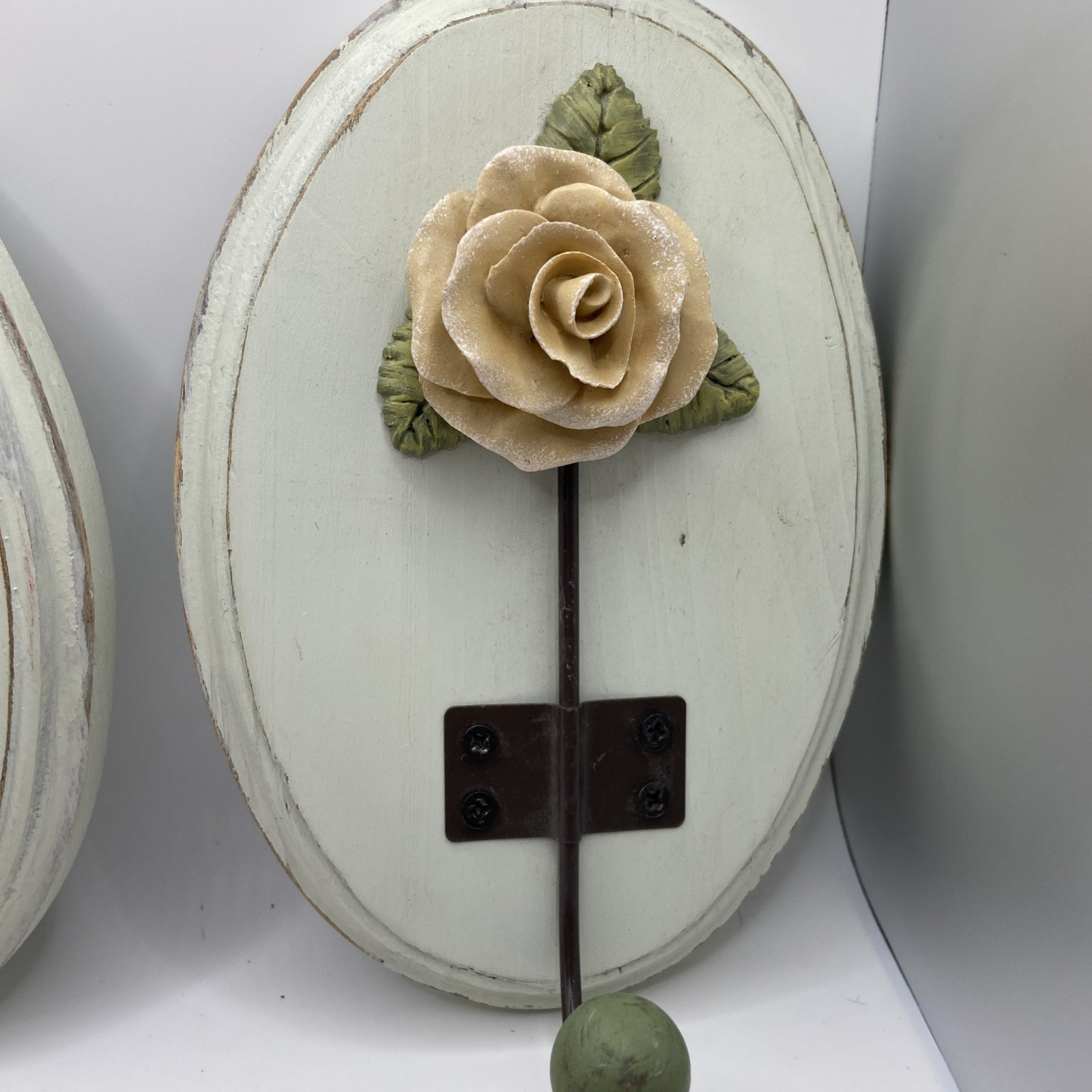 Wood Wall Hook Rose Decore, White And Pink set of 2 ceramic