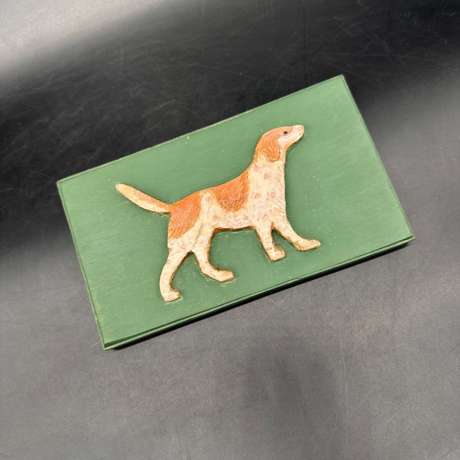 Vintage Folk Art Wall Hanging Plaque Wooden Spaniel Pointer Dog Rustic Green