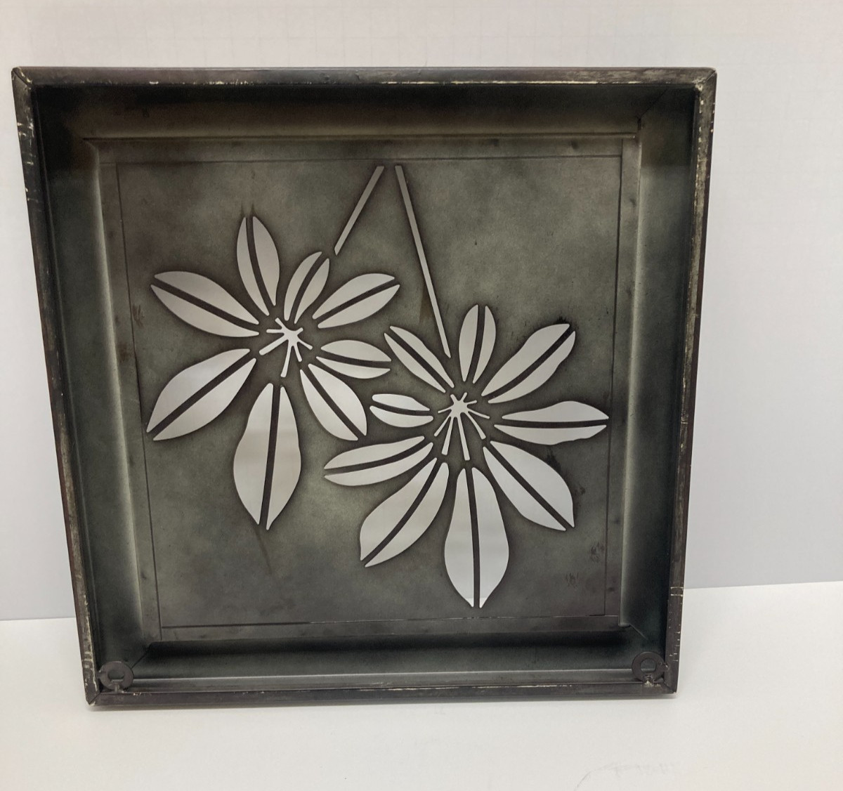 Wall Metal Decor Set Of 2 Leaf Art Home Set Brown Gold Tones Hanging 12 by 12