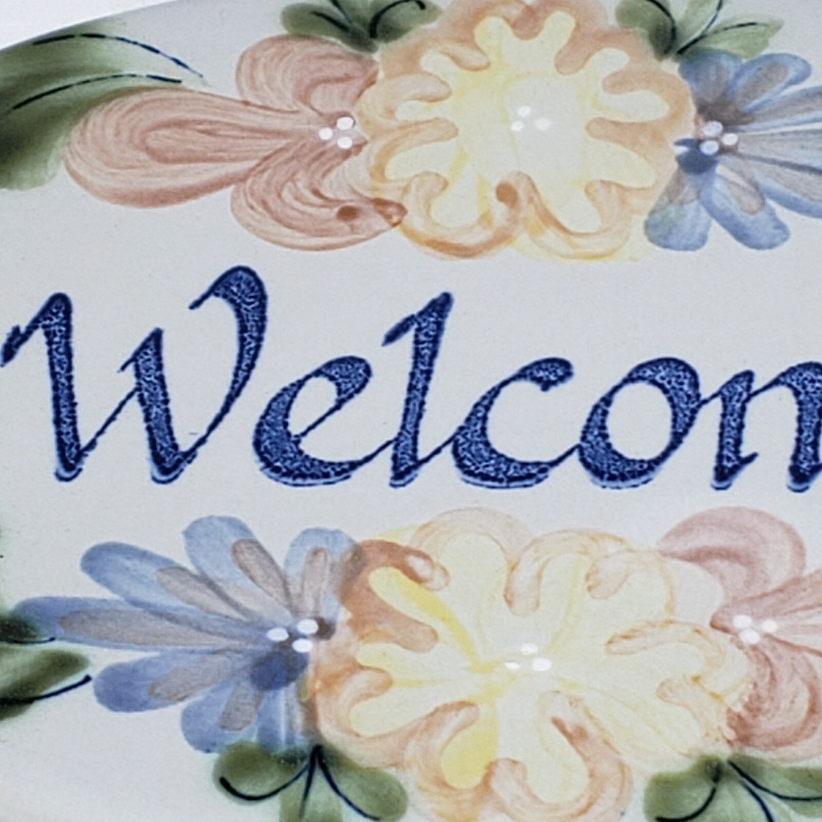 Louisville Stoneware Kentucky Ceramic Floral Welcome Plaque Wall Decor 8″ x 5.5″