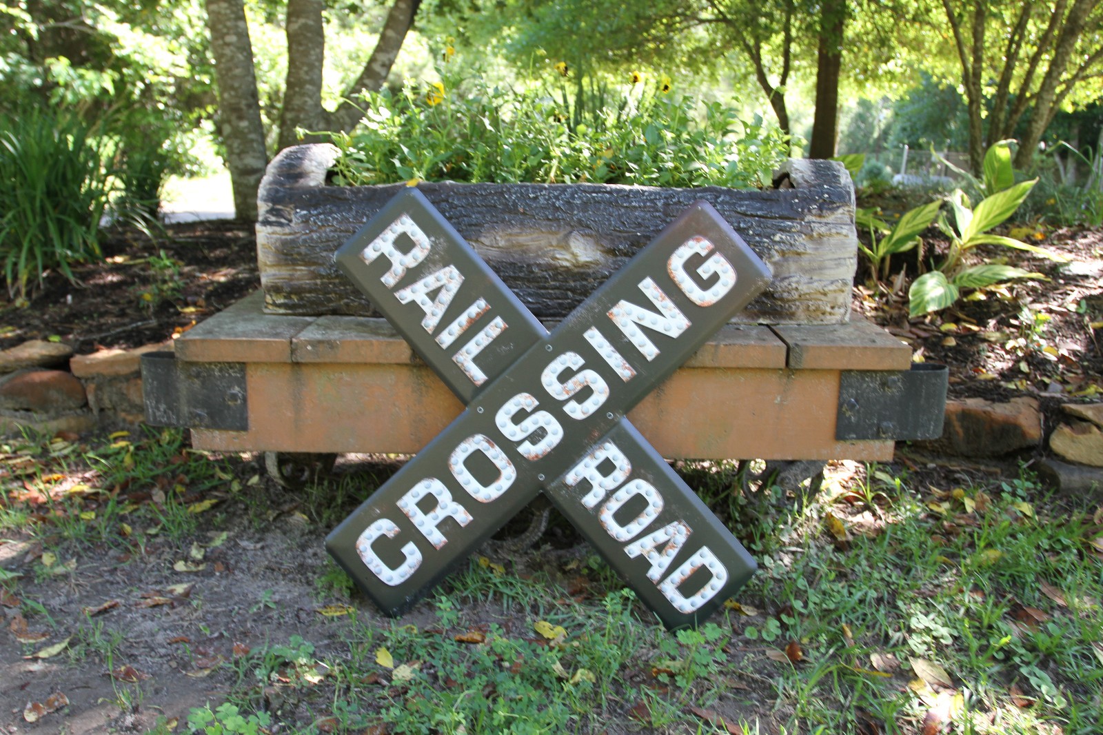 RAILROAD CROSSING Sign,Collectible Train Memorabilia,Transportation T-RRS
