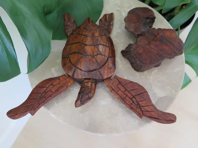 Hawaii Hand Made Solid Wood Polynesian 8″ Turtle Honu Swimming Coral Carving