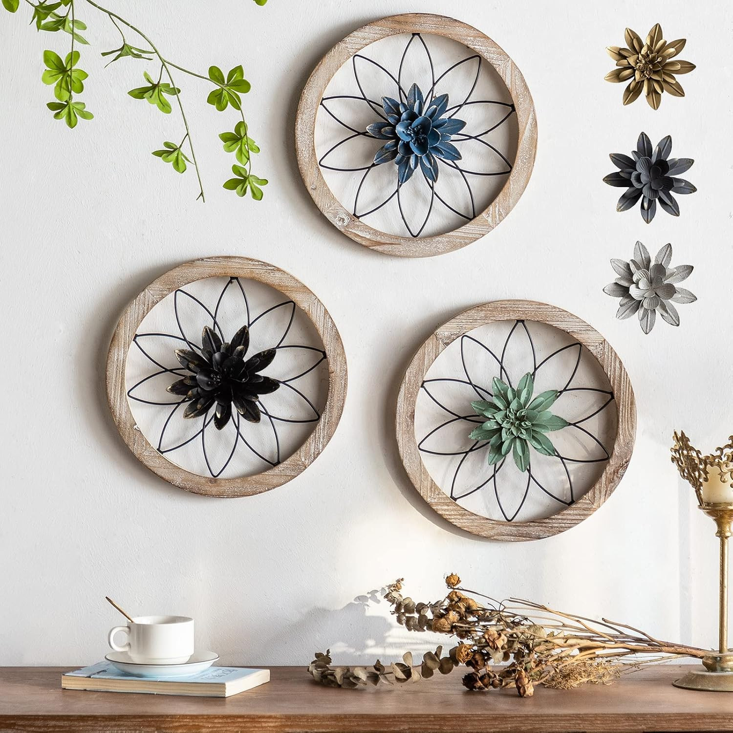 Paquesta 3 Piece round Farmhouse Wall Decor with 6 Piece Interchangeable Flowers