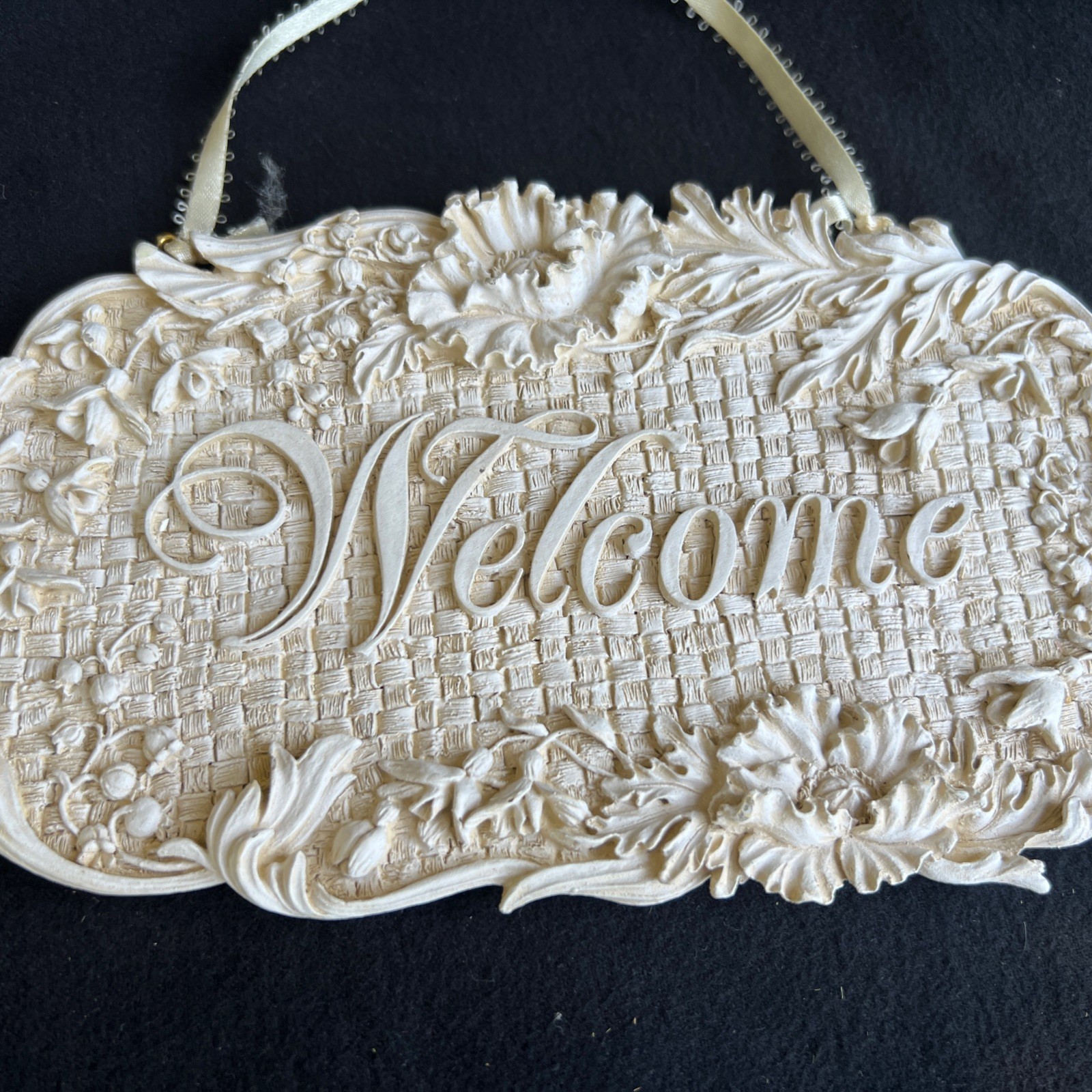 French Country Cottage Welcome Plaque 9”x 5”