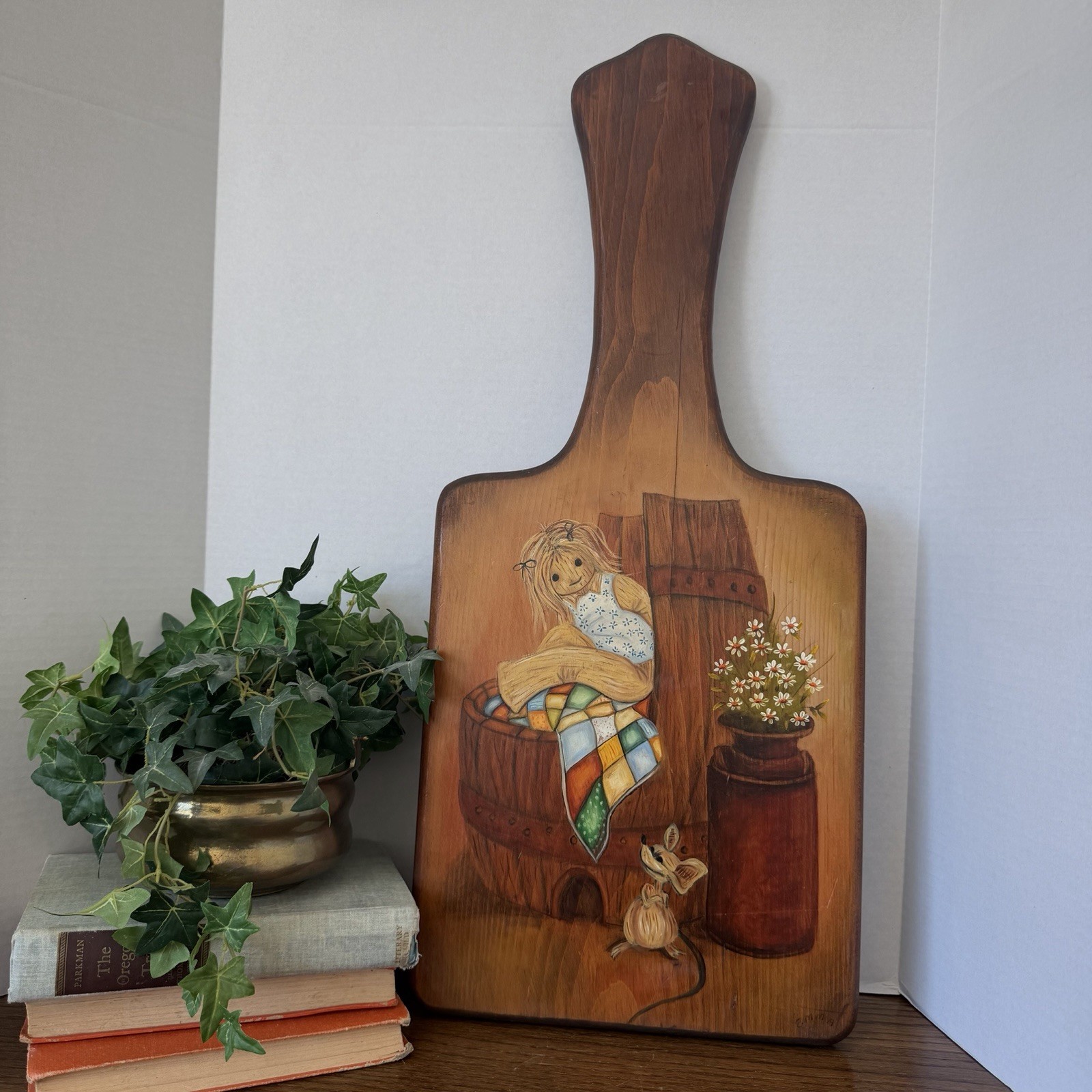 Hand-Painted Wood Board Folk Art Girl & Mouse Vintage 1971