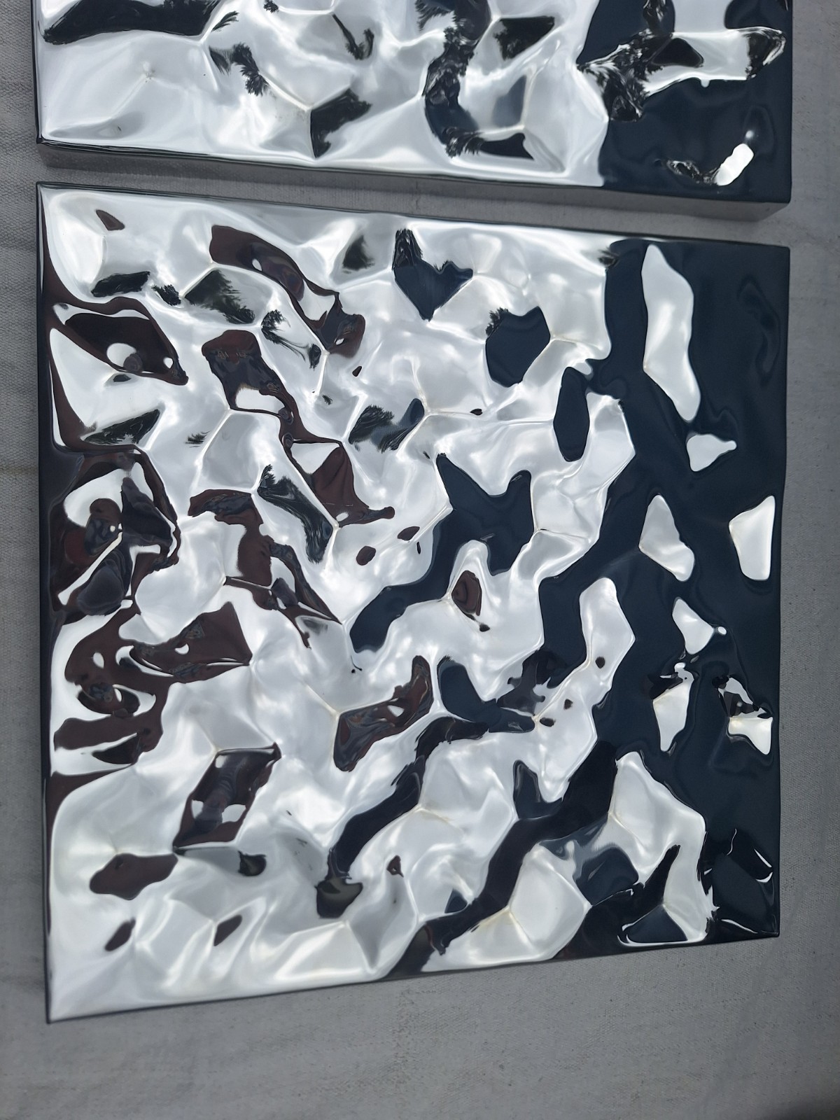 Crate&Barrel Metal Wall Decor 668-187 Axel Shiny Chrome Wall Ripple Pattern Art