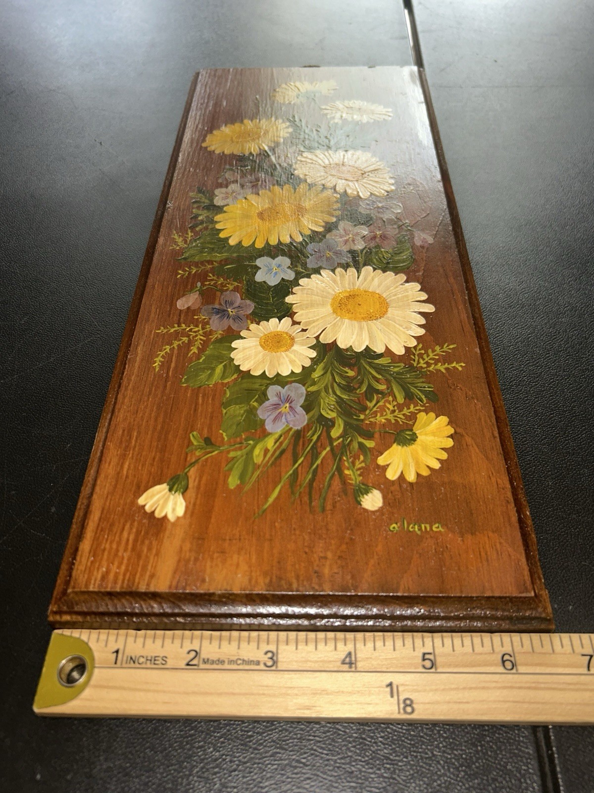 Handmade 1970’s Wood Painted Floral Wall Hanging Boho Cottage Core Cute Daisies