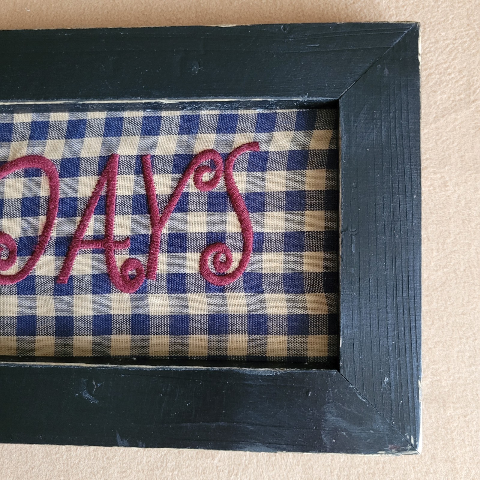 Primitive Rustic Farmhouse Happy Holidays Embroidered Black Wooden Gingham Sign