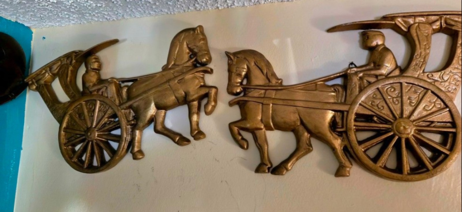 Vintage Brass Gold Wall Plaque, Horse and Carriage, Horizontal Wall Mount 14″10″