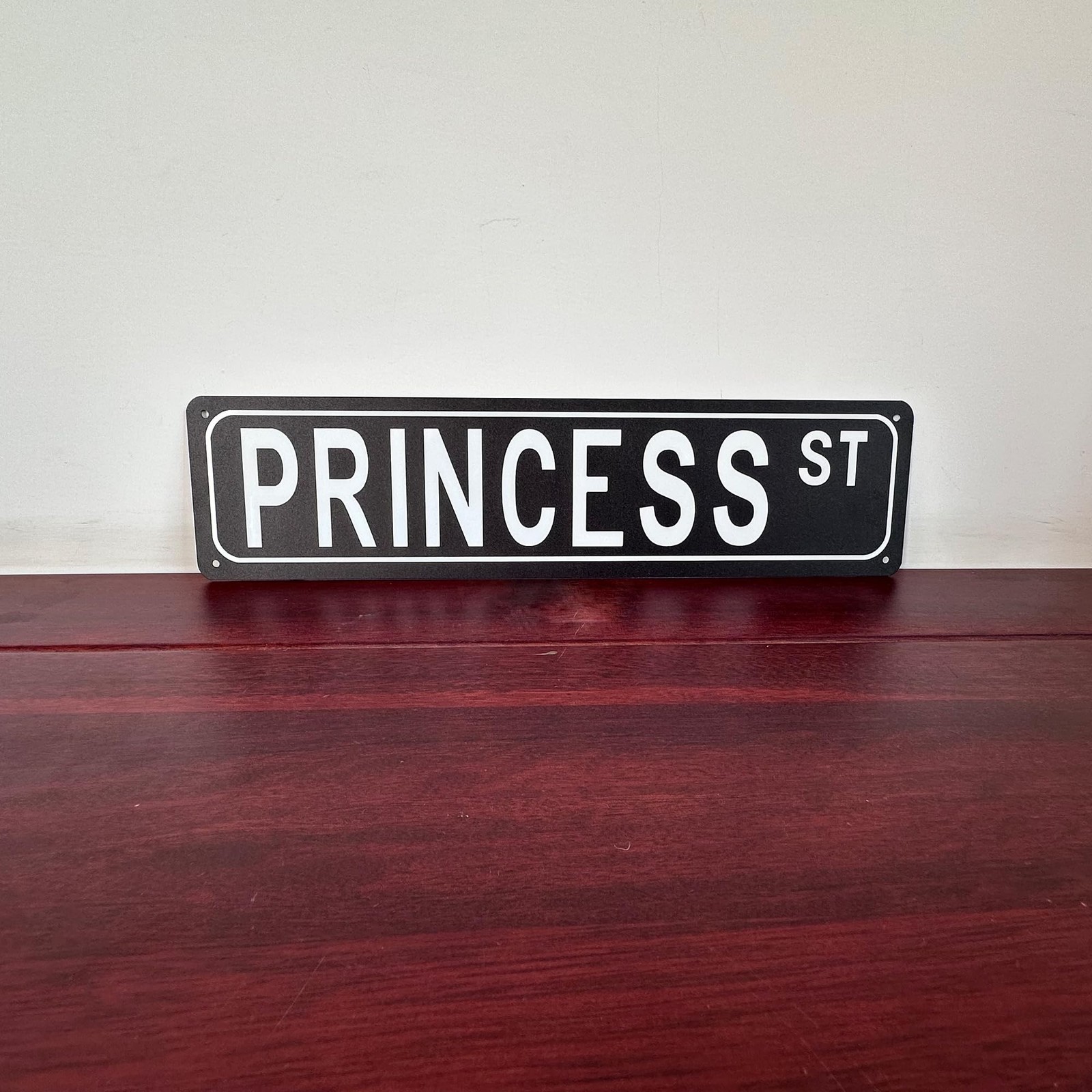 Princess St Aluminium Metal Tin Sign Poster Suitable for Street Home Bedroom …