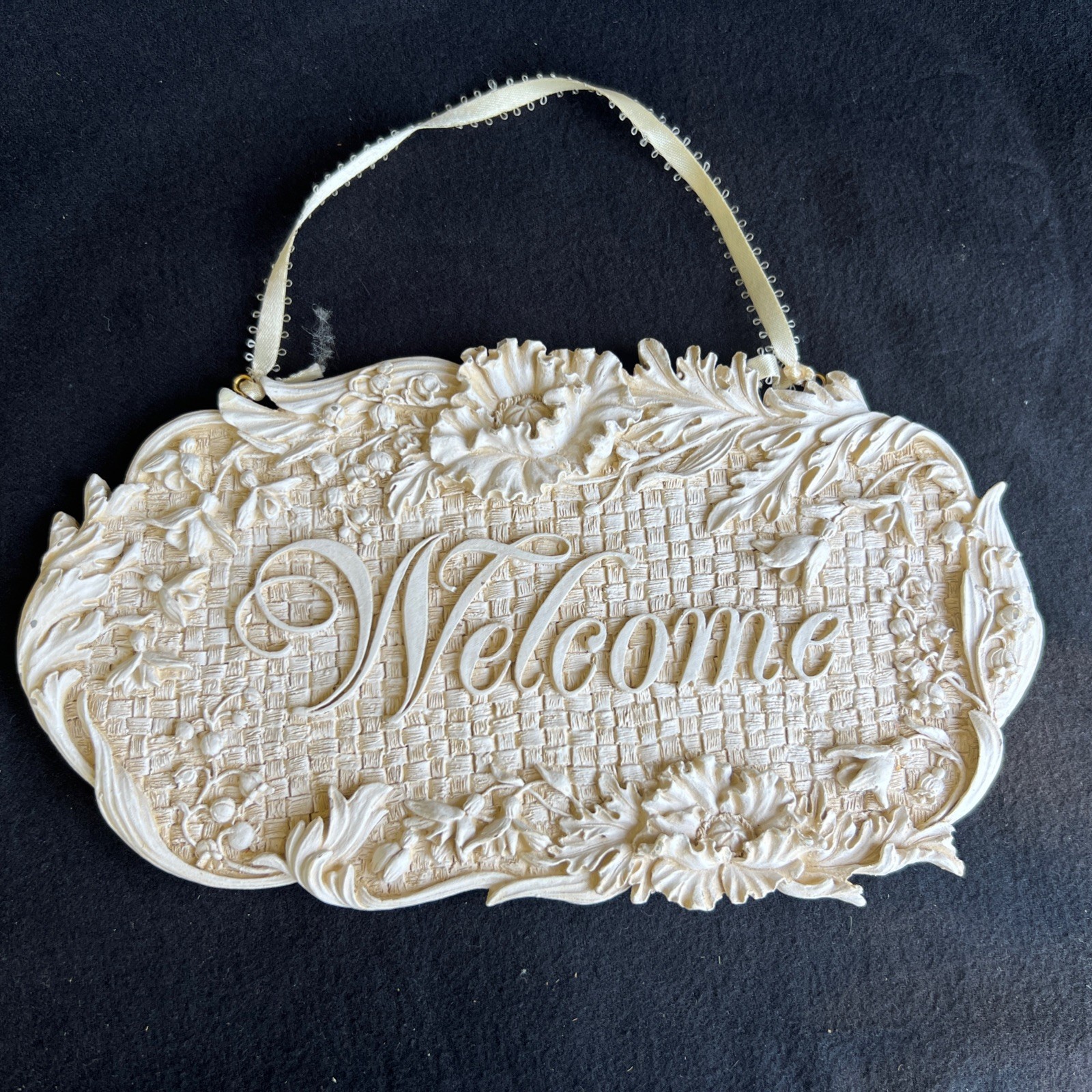 French Country Cottage Welcome Plaque 9”x 5”
