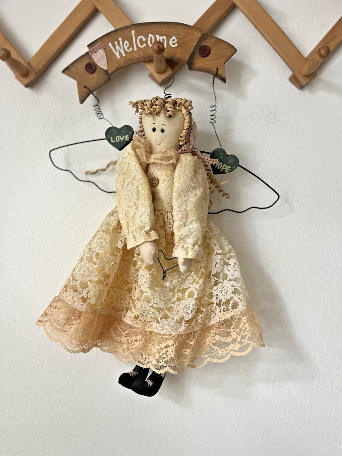 Vtg Welcome Angel country lace shabby chic cottagecore decor wall hanging door