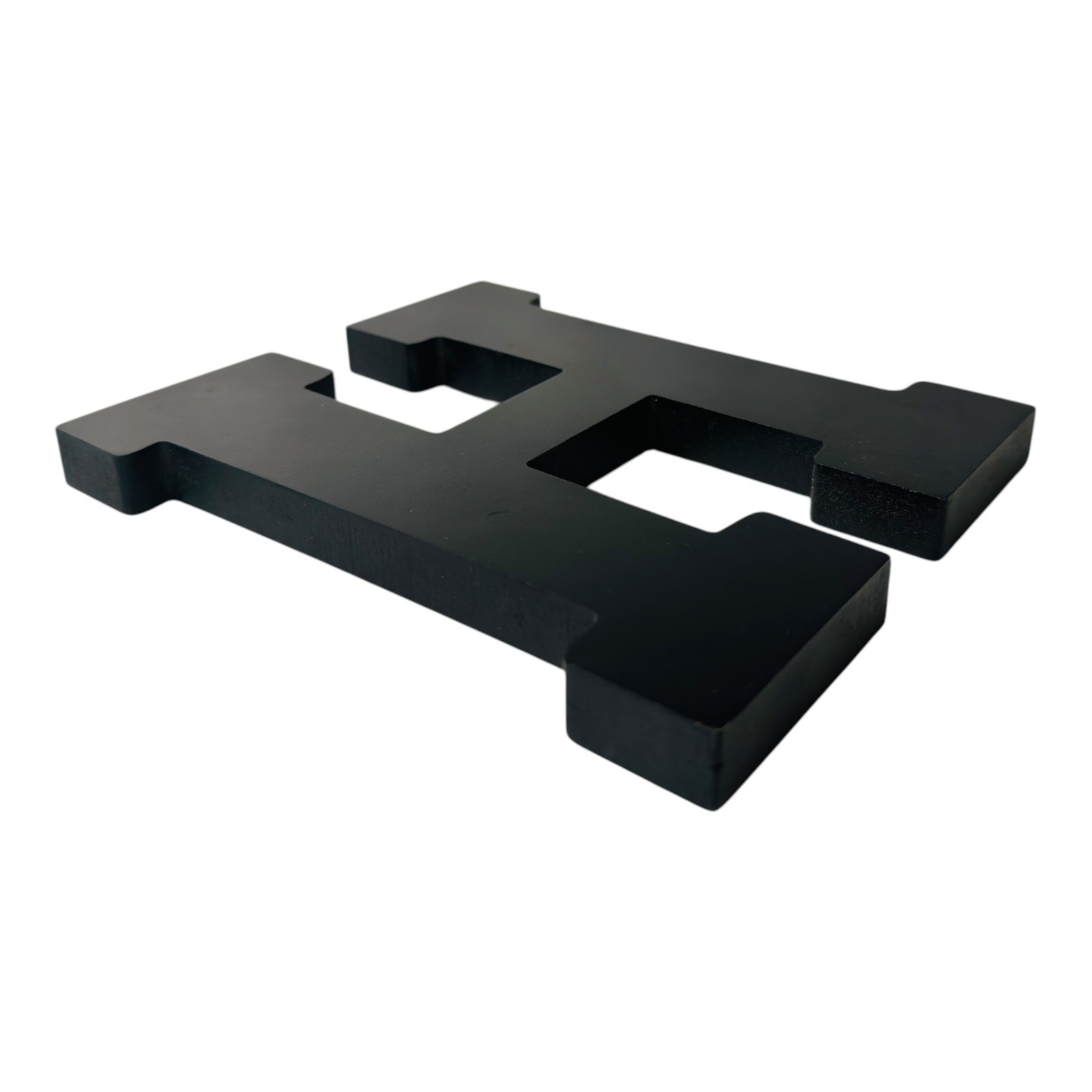 ArtMinds Black Letter H Wall Decor 7” Monogram Initial Family Letter Sign