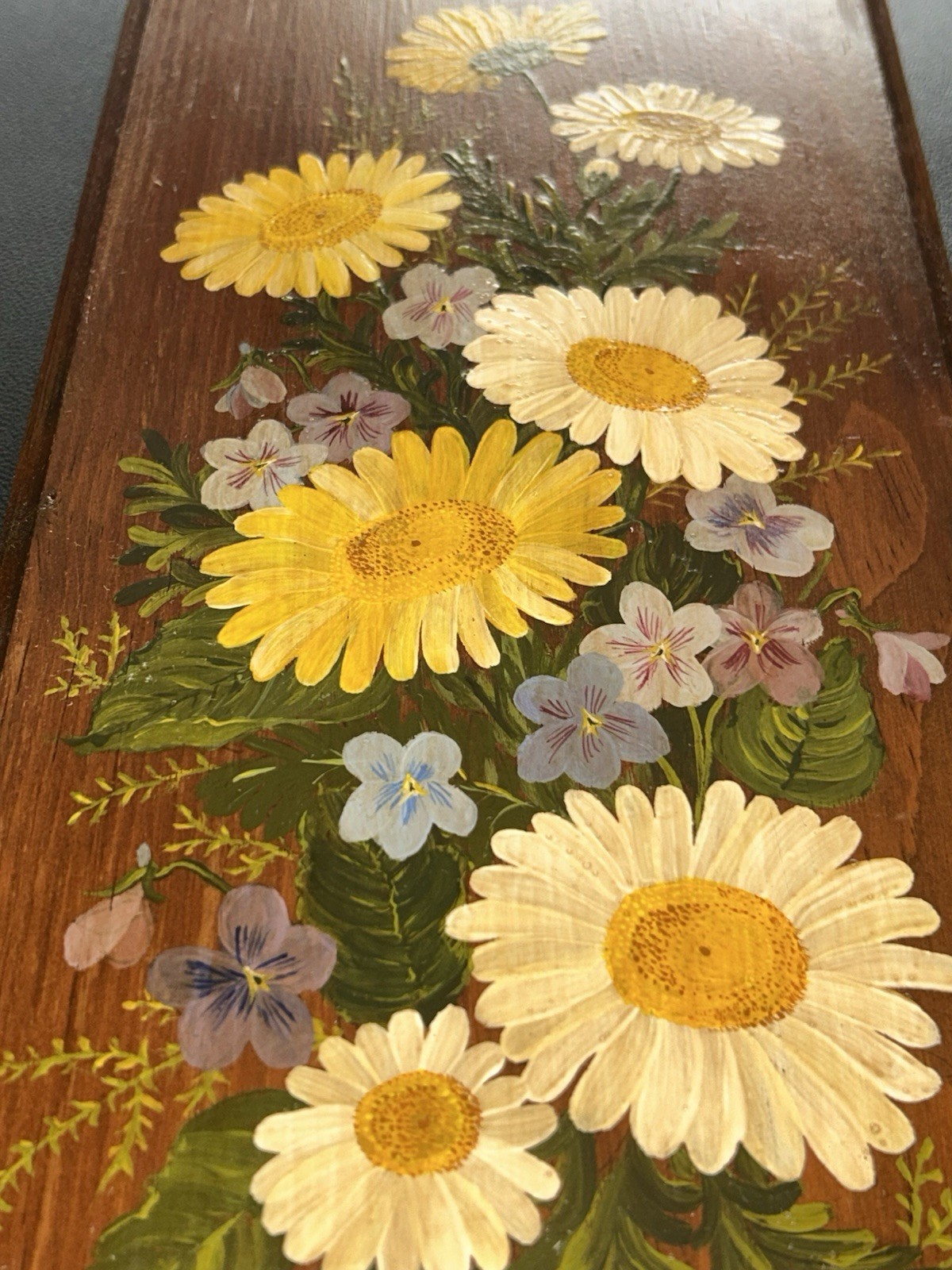 Handmade 1970’s Wood Painted Floral Wall Hanging Boho Cottage Core Cute Daisies