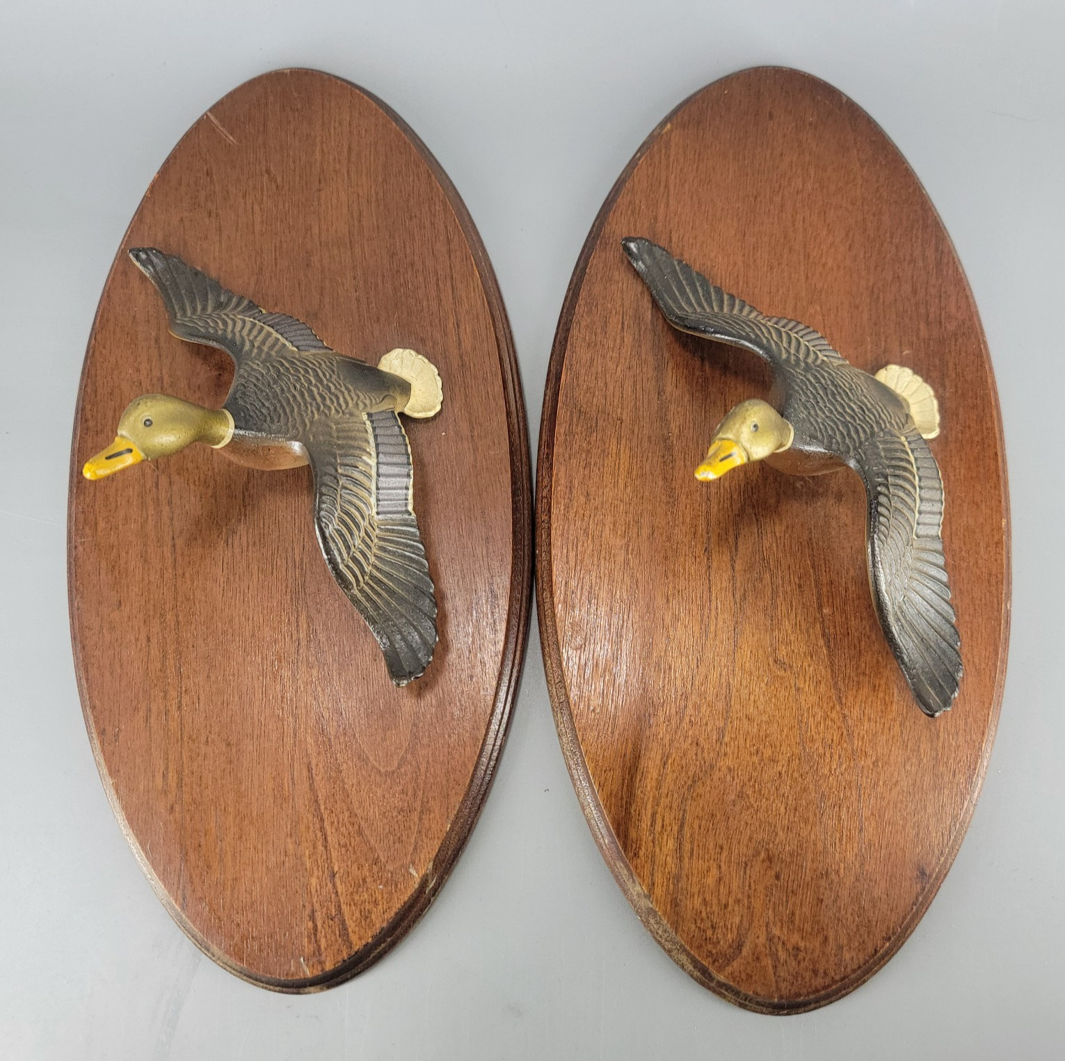 Set Whitehall Lifelike Products Mid-Century Medal Duck Plaque Hunting Outdoors