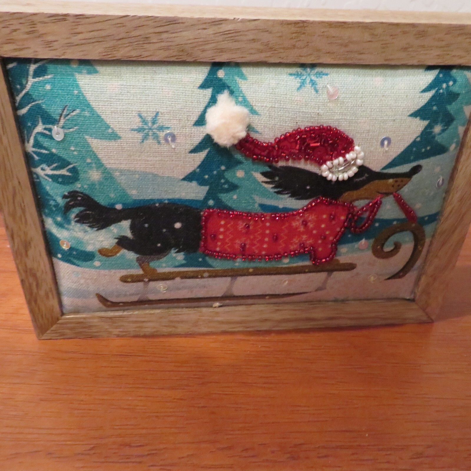Dachshund Holiday Christmas Sledding Sign Plaque Sparkle Plush Beading NEW