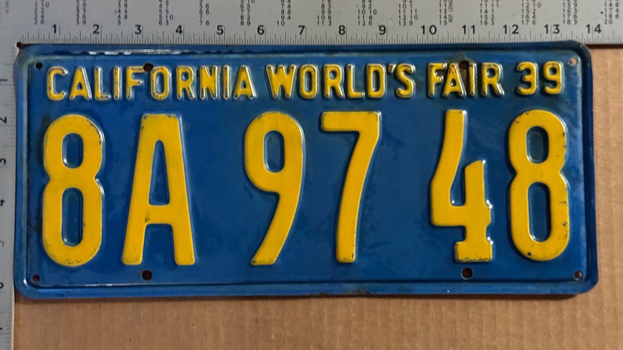 1939 California license plate 8A9748 World’s Fair 39 23602
