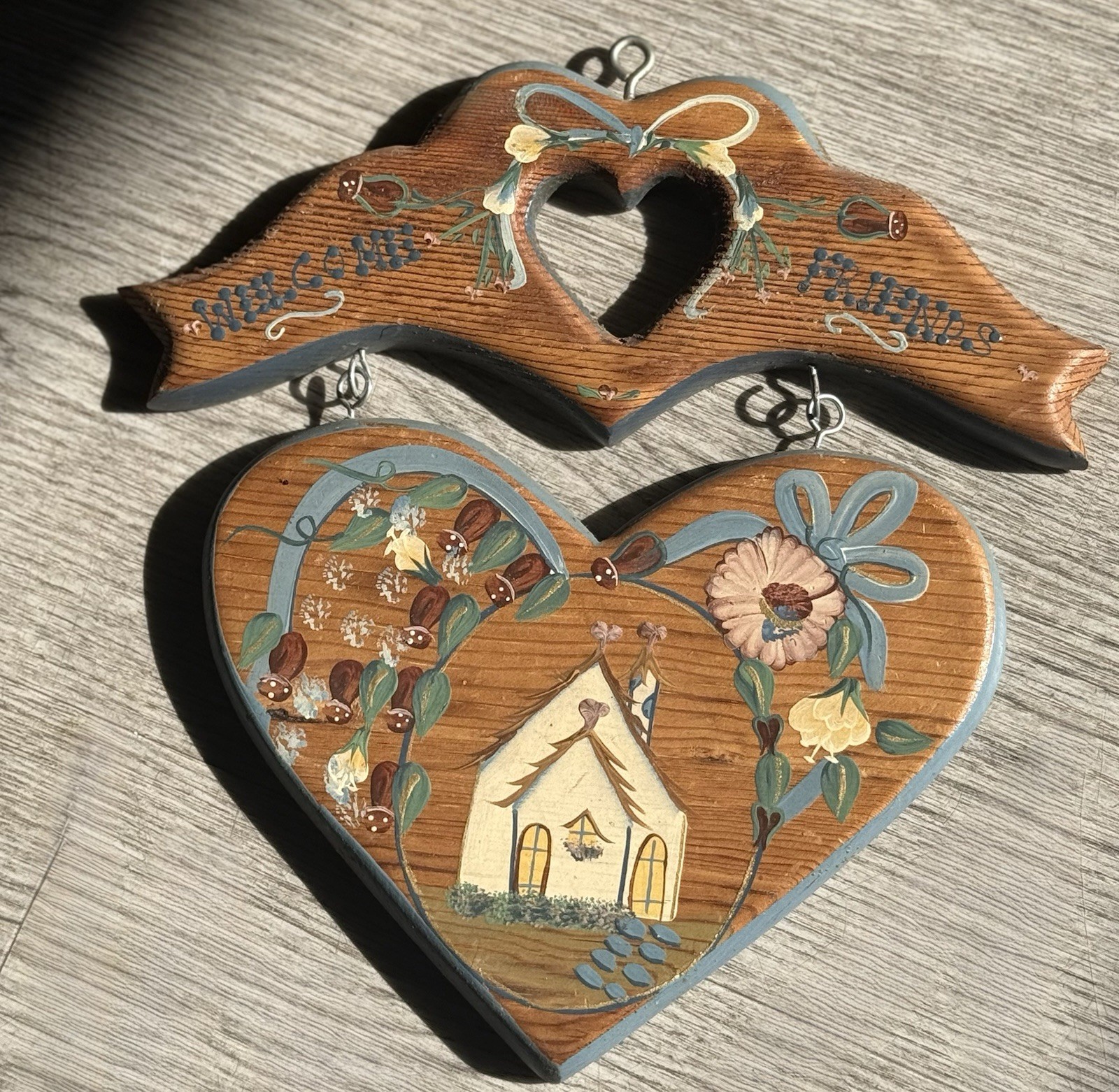 Vintage Cottage Core Wood Heart Country Cottage Hearts Wood Decor Hand Painted