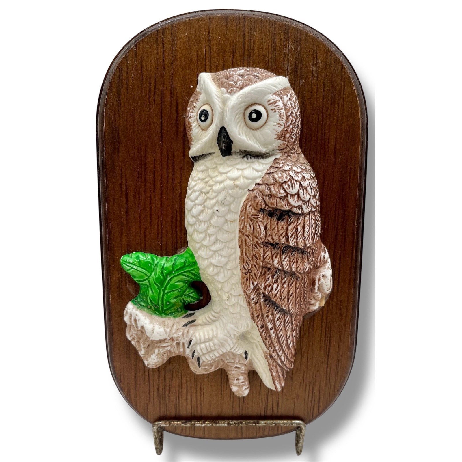 Vintage 3D Owl Wall Plaque Wood Grain Oval Base Woodland Decor Brown White 8″