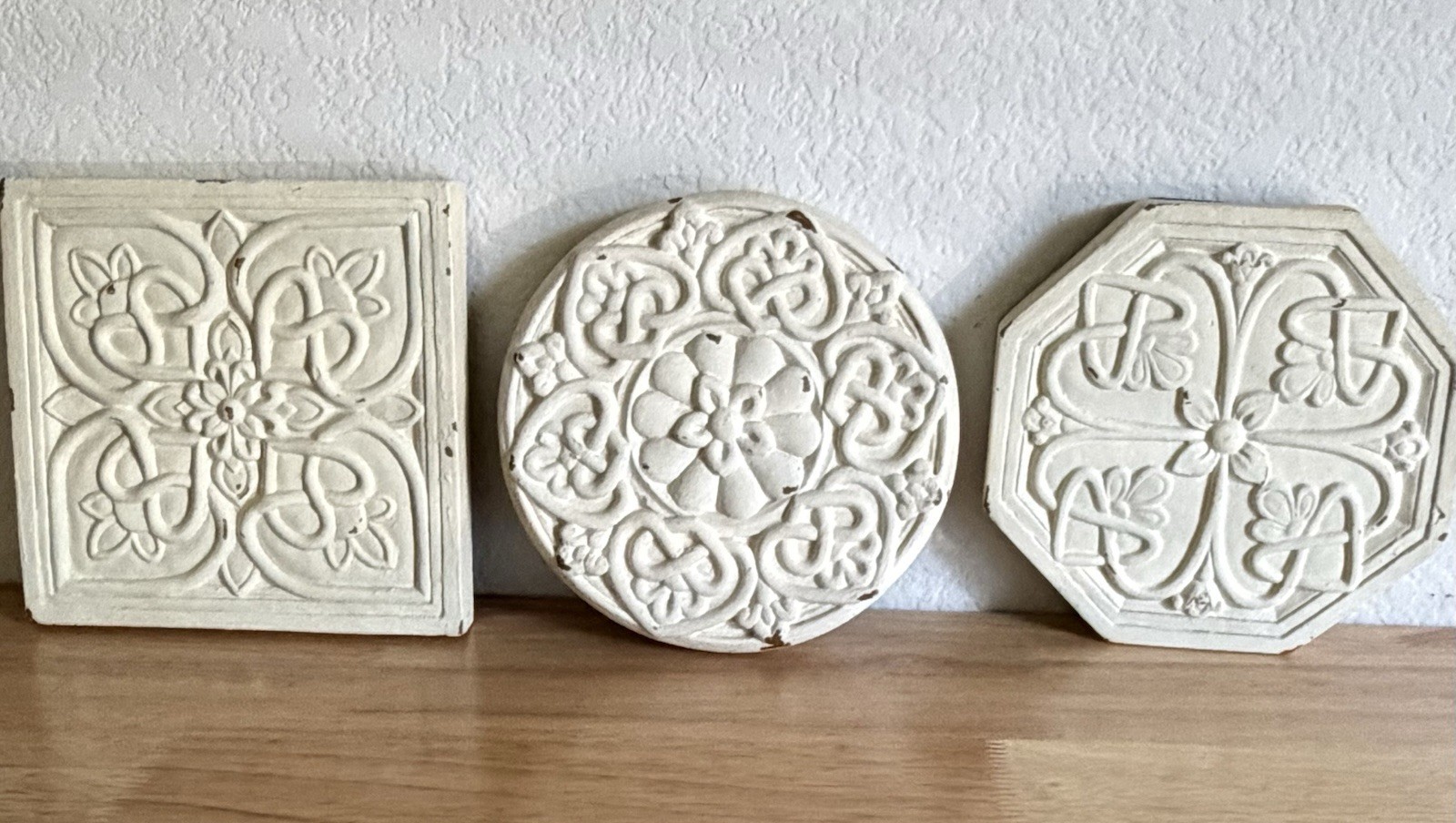 3 Southern Living At Home Central Park Plaques White Distressed Shabby Cottage