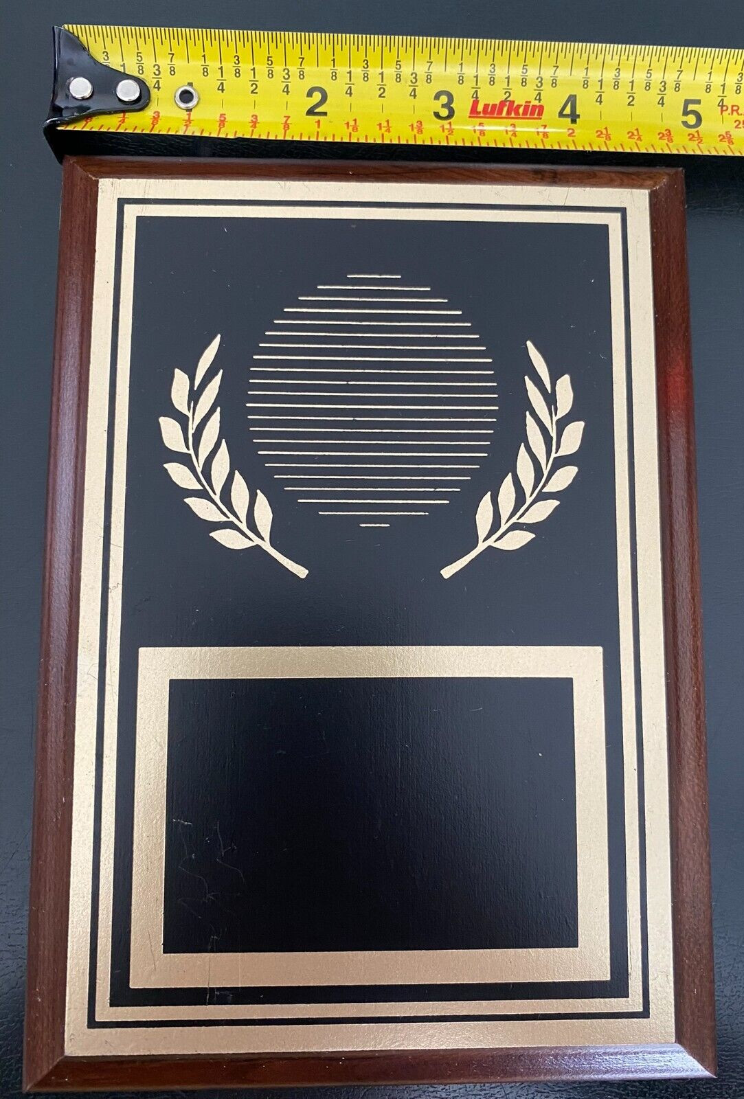 5″x7″ Blank Award Plaque. Cherry with Golden wreath engravable plaque