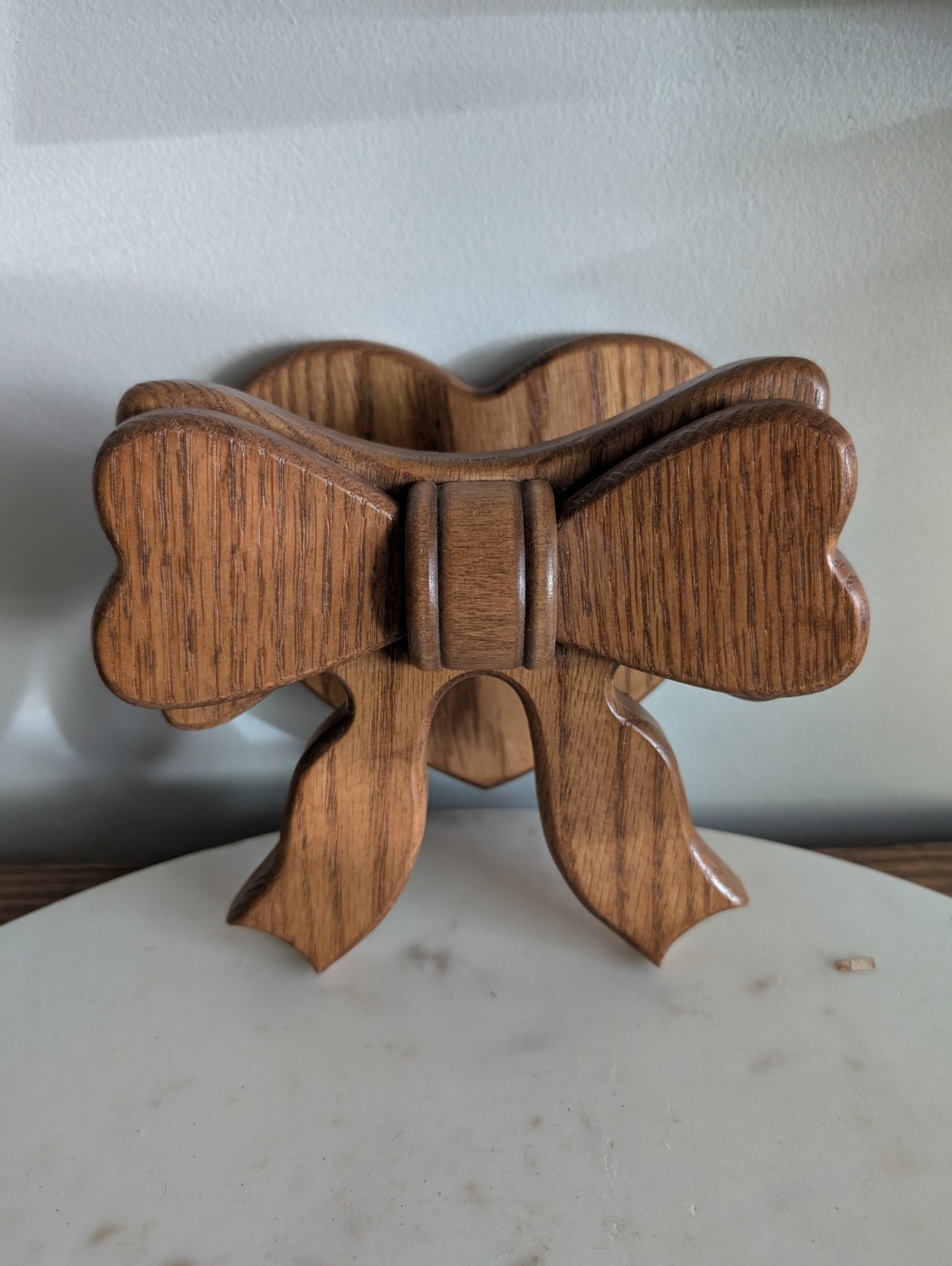 Vintage Solid Oak Wooden Bow Wall Plaque Decorative Country Farmhouse Wal