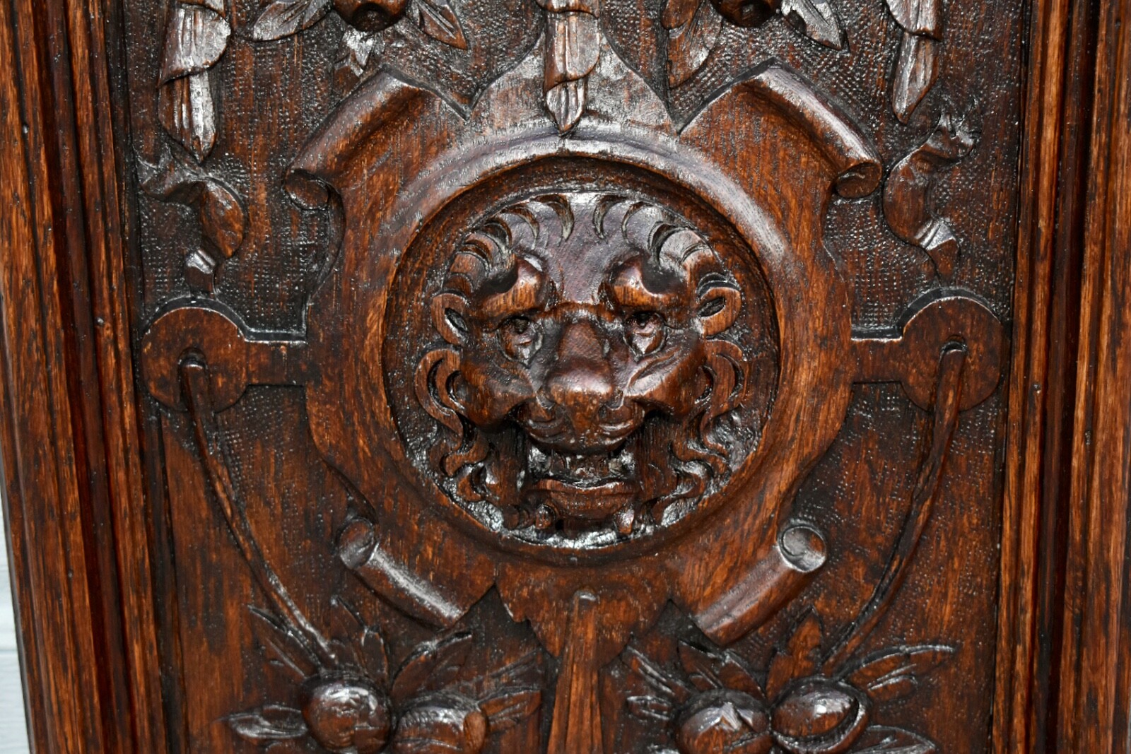 Antique Tudor Carved Oak Lion Plaque Wall Panel Wood Relief Head Mask Victorian