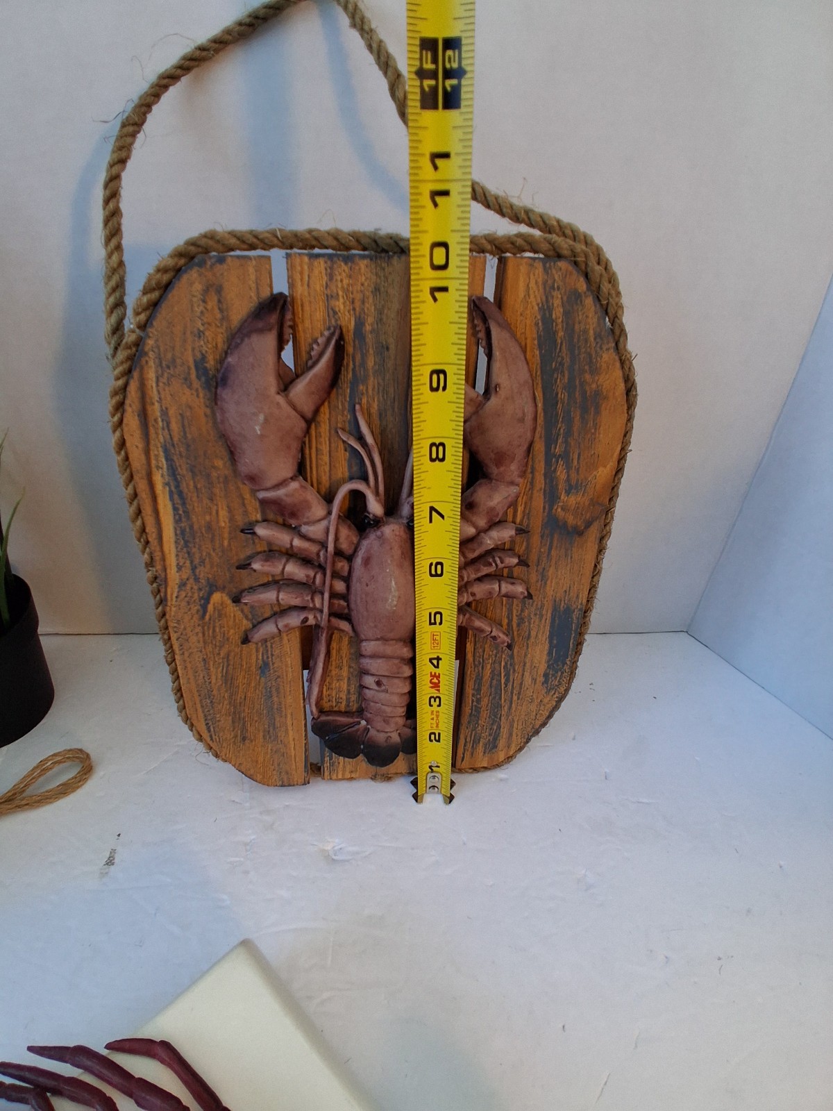 VTG’90’s Wooden Lobster Wall Plaque w/3D Resin Lobster + Rubber 🦞 Decor 2pc Set