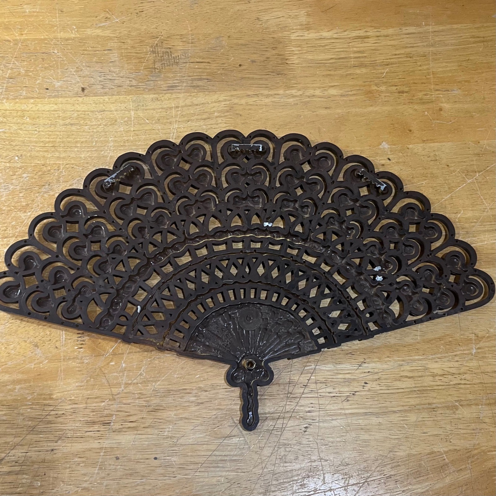 Vtg Burwood Products Ornate Wall Fan Plaque Brown Hollywood Regency 2424 21″