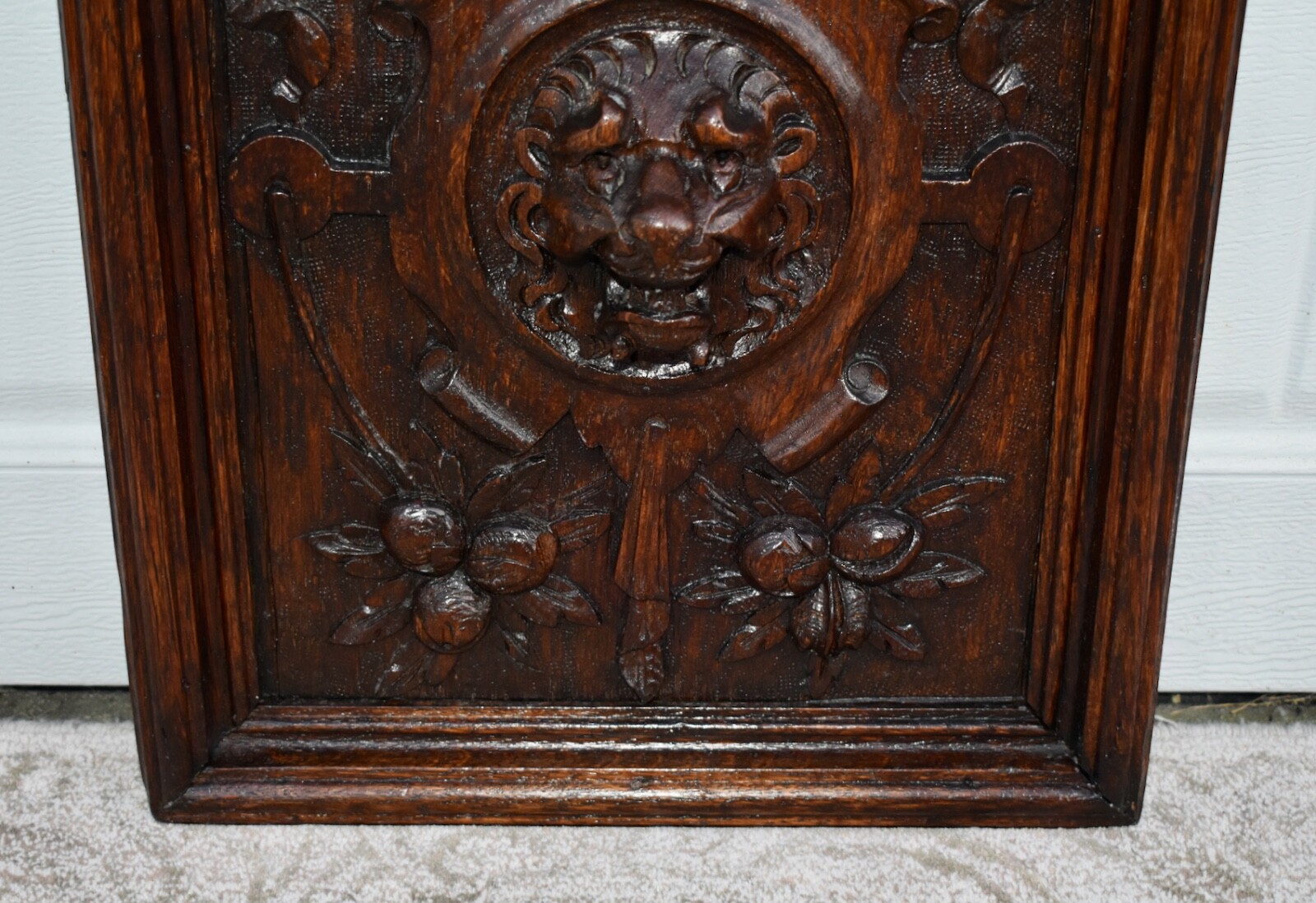 Antique Tudor Carved Oak Lion Plaque Wall Panel Wood Relief Head Mask Victorian