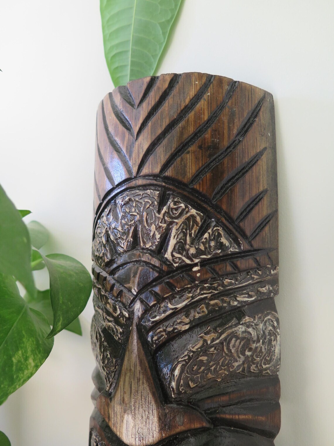 Hawaii Hand Made Carved Wooden 12″ Tiki Painted Mask Wall Decor Hanging Man Cave