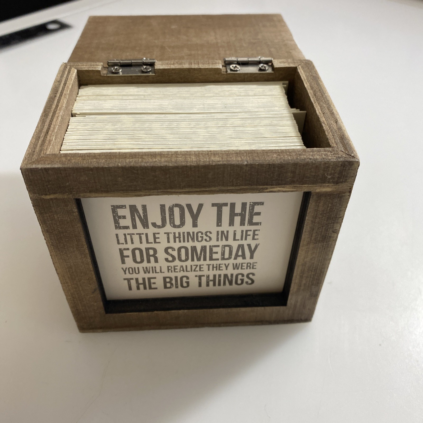 Words of Wisdom 80 Changeable Sayings Wooden Box 📦 za4