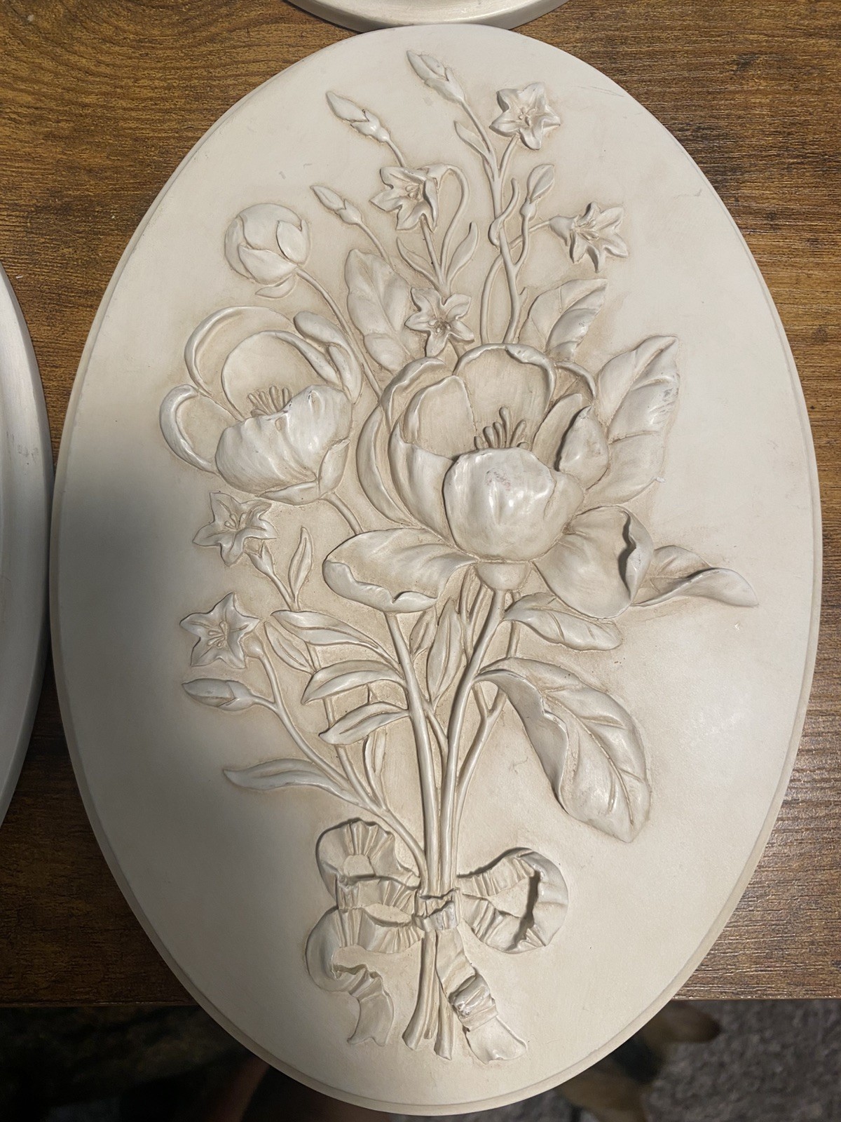 4 VTG HERMITAGE Ivory/Cream Floral Botanical Bows Wall Plaques Coquette French