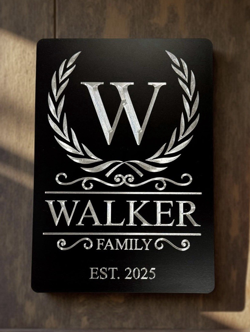 Engraved Personalized Family Name Custom House Home Crest Welcome Sign 10×7