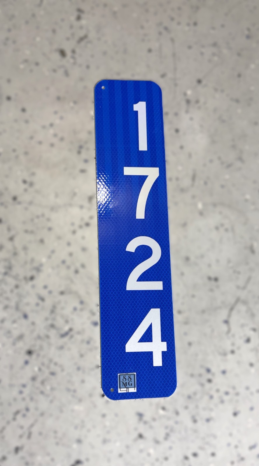 Double-Sided Vertical Reflective 911 Address Sign 18″X4″ By SSMG